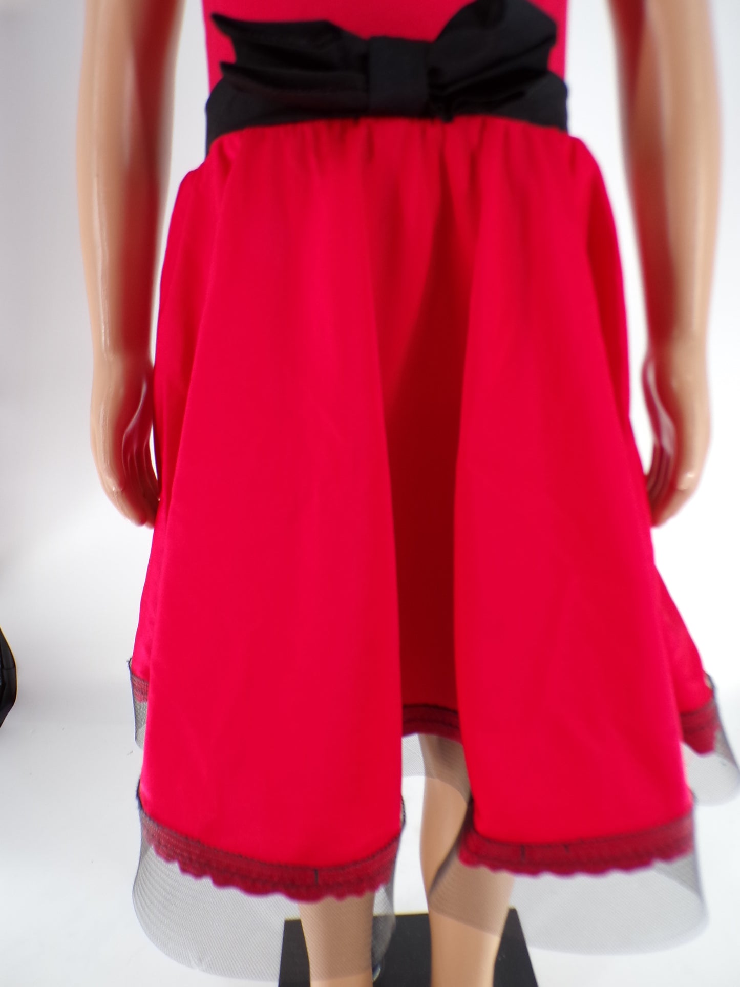 Pre-Owned Costume Curtain Call  P749 Medium Child Red  Jazz