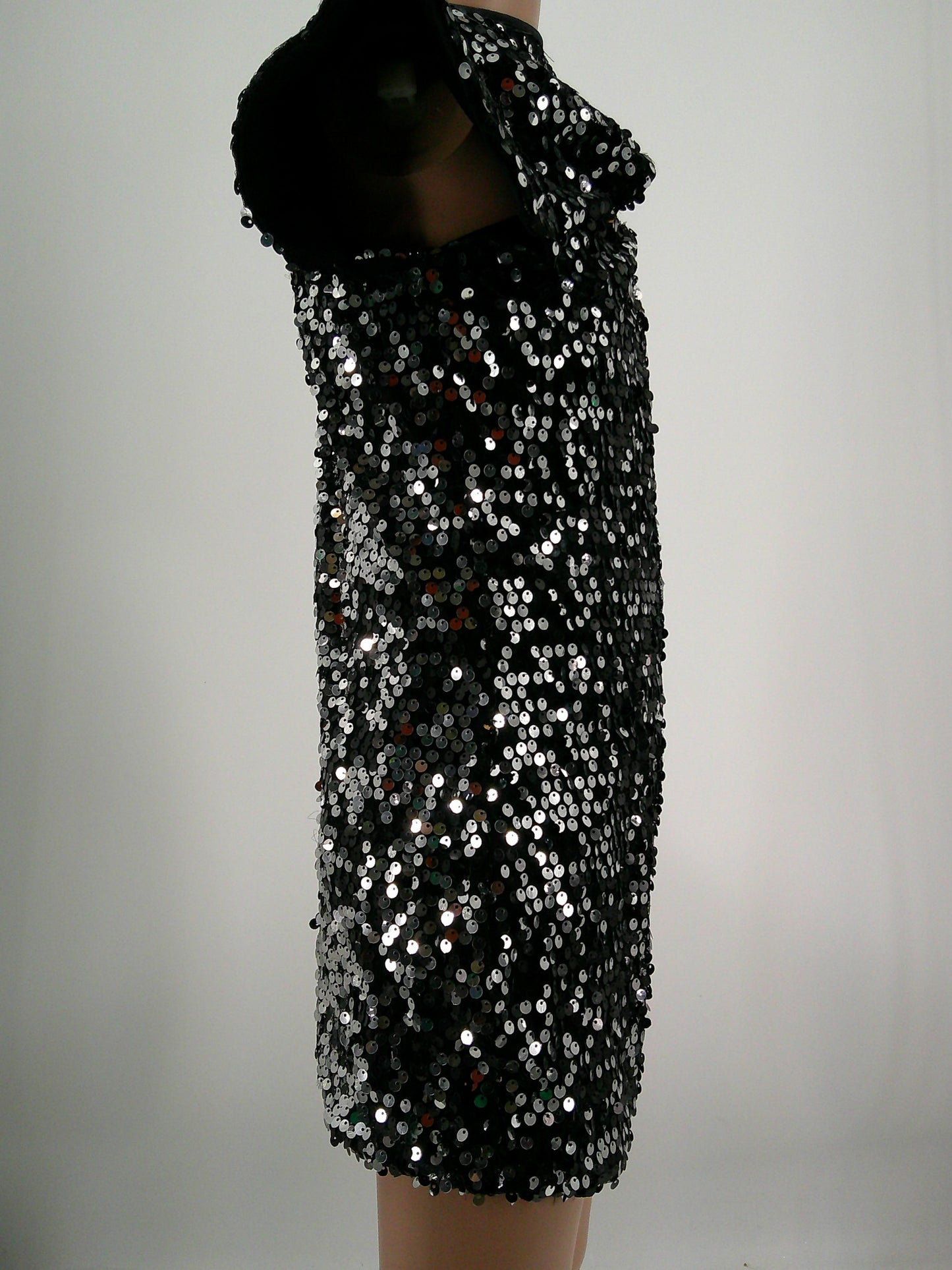 Pre-Owned Costume Kelle   Large Child Black Sparkle Jazz Sequins