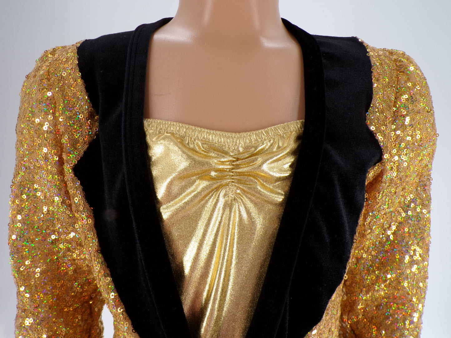 Pre-Owned Costume Wish Come True  18799 Medium Child Gold Jacket Jazz Sequin