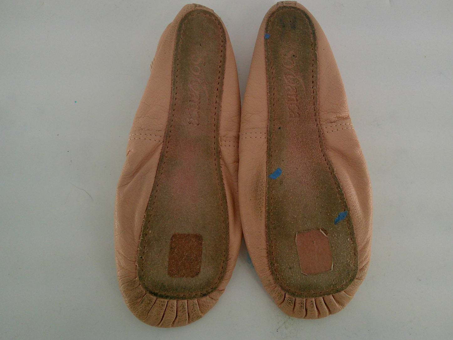 Pre-Owned Ballet Shoes SoDanca Big Kid 2.5M Pull On Leather Single Strap Full Sole