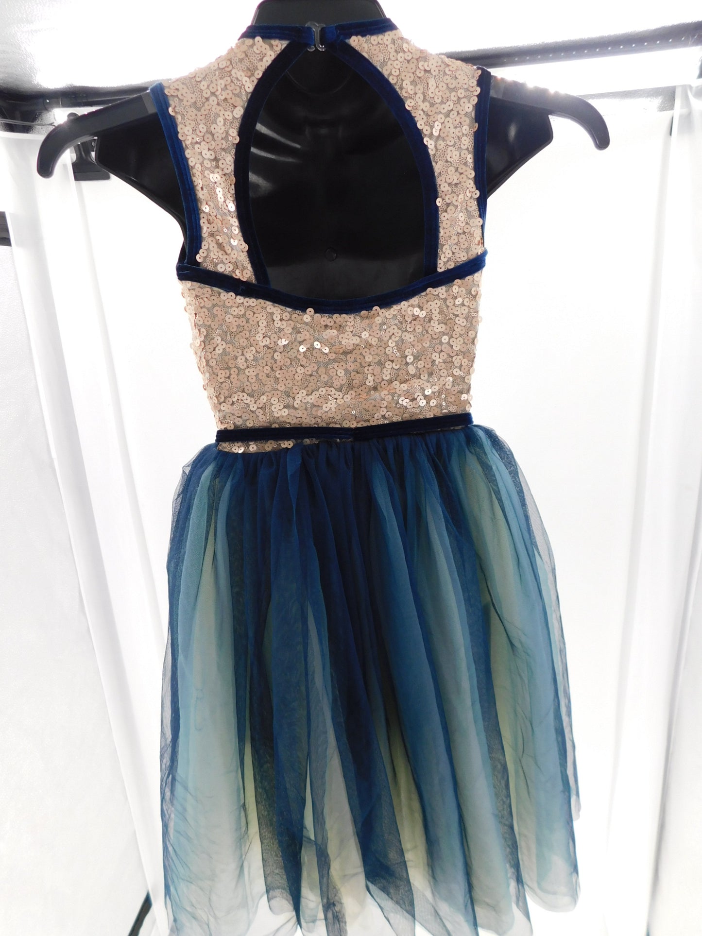 Pre-Owned Costume Curtain Call  C482 Large Child Gold-Navy Blue  Ballet