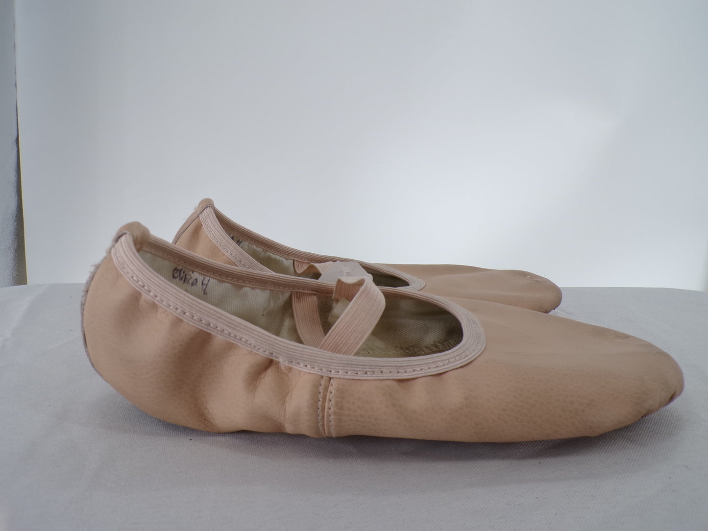 Pre-Owned Ballet Shoes Generic Adult 8M No Tie Leather Cross Straps Split Sole