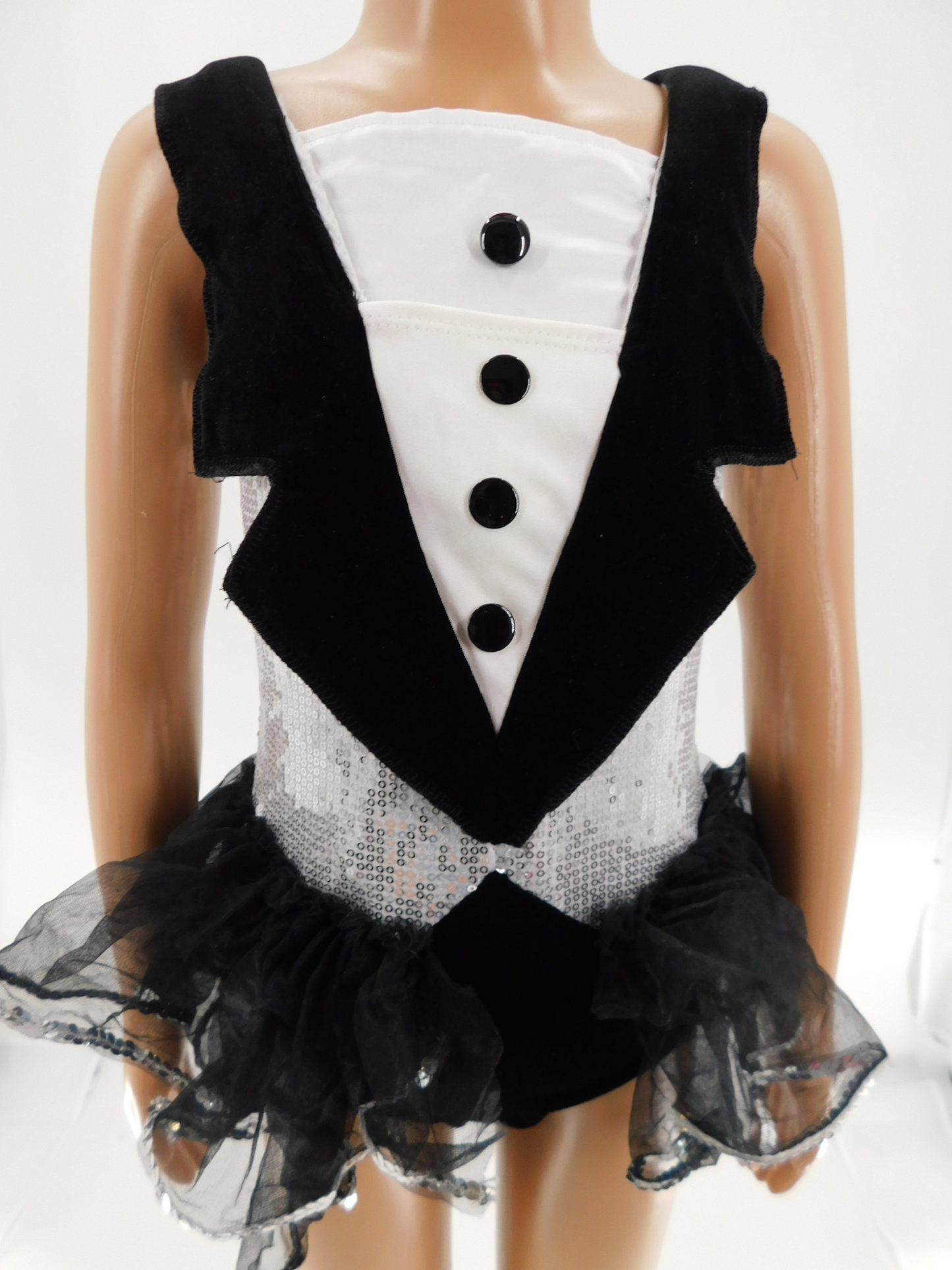 Pre-Owned Costume Art Stone 2025 Small Child White Jazz