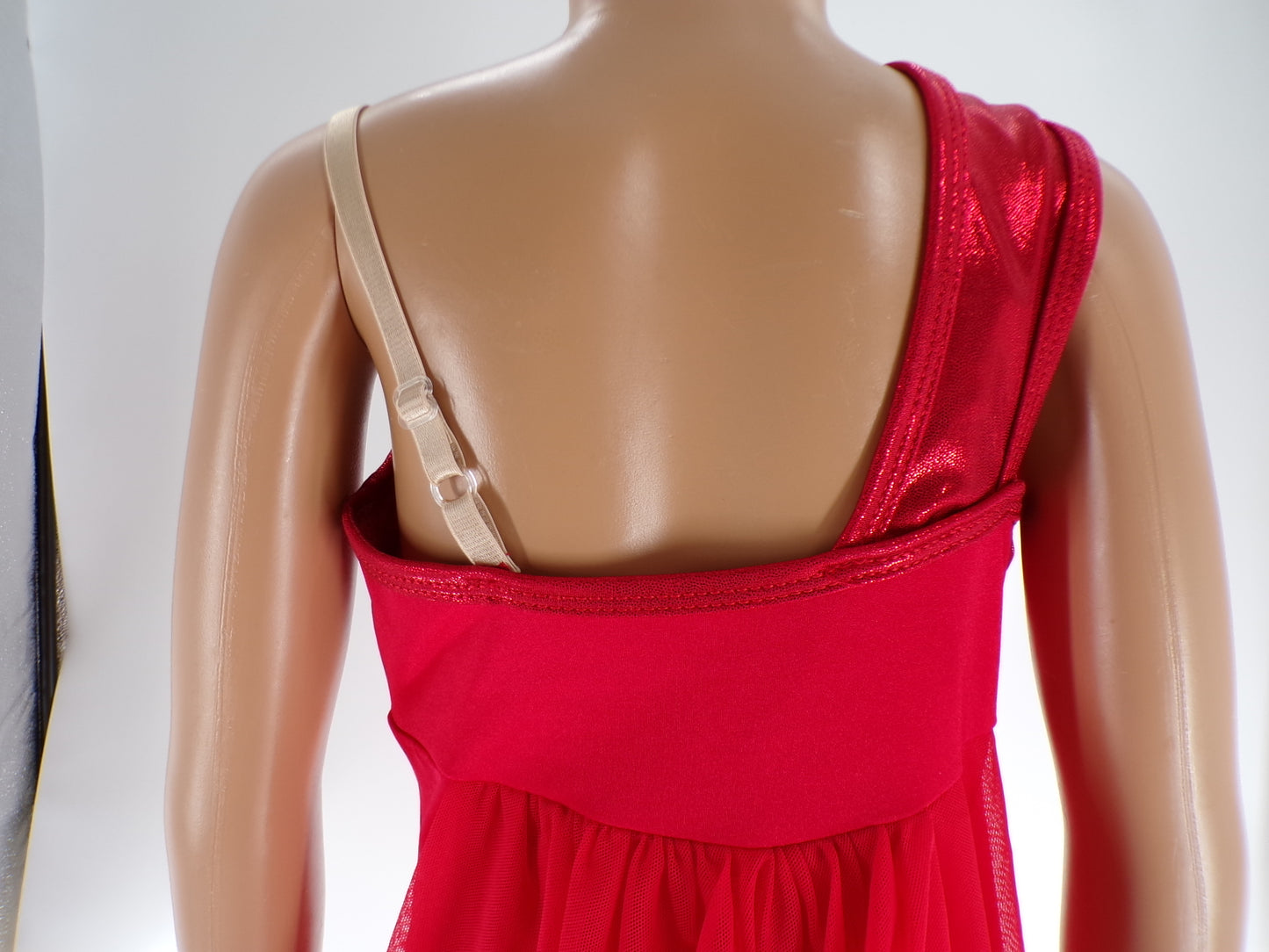Pre-Owned Costume Unbranded   Medium Child Red  Lyrical Sequins