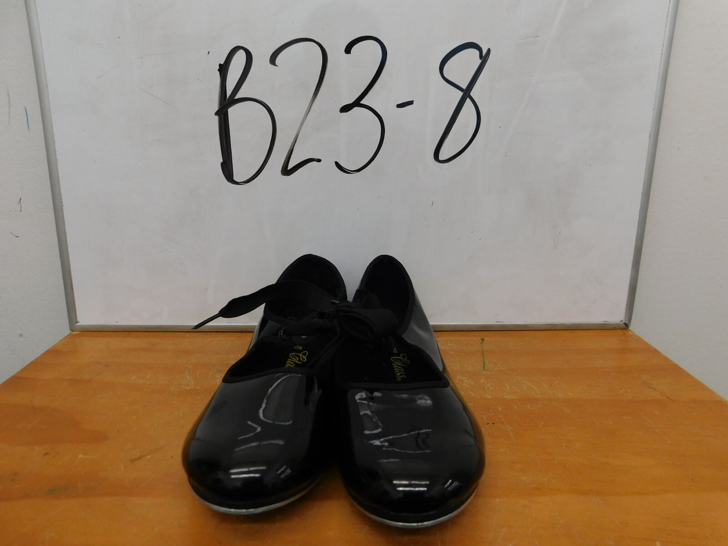 Pre-Owned Tap Shoes Dance Class Big Kid 4M Tyette Leather Ribbon Student