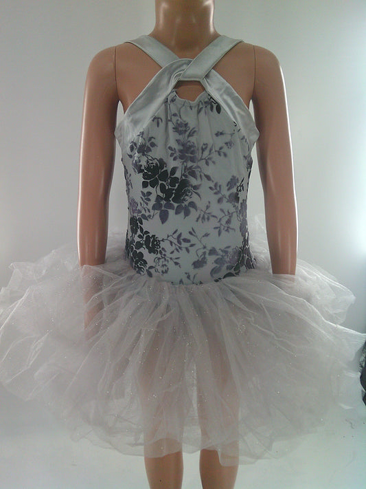 Pre-Owned Costume Weissman  8875 Intermediate Child  Silver  Ballet