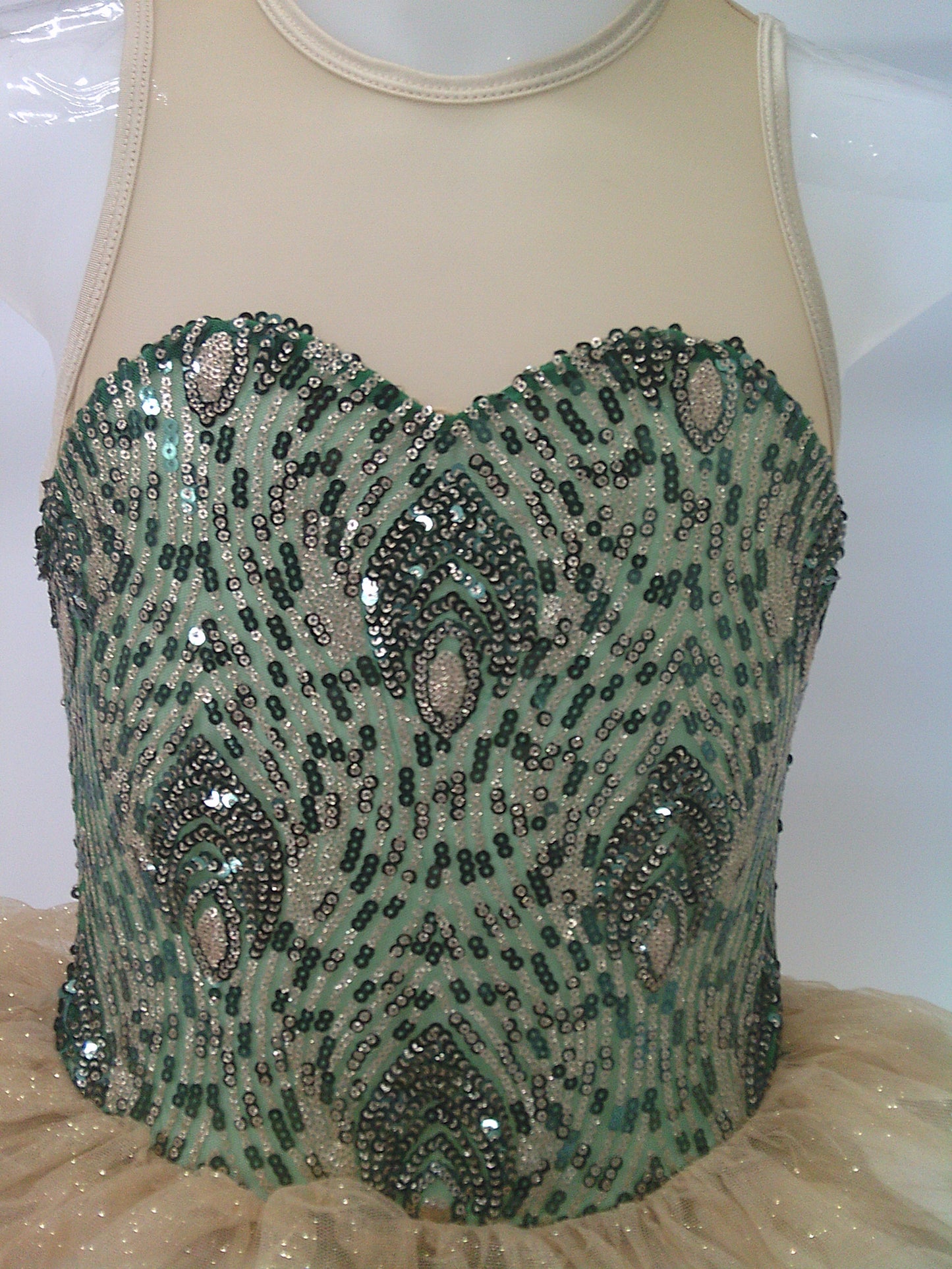 Pre-Owned Costume Curtain Call  E2134 Large Child  Green  Ballet Sequin Peacock