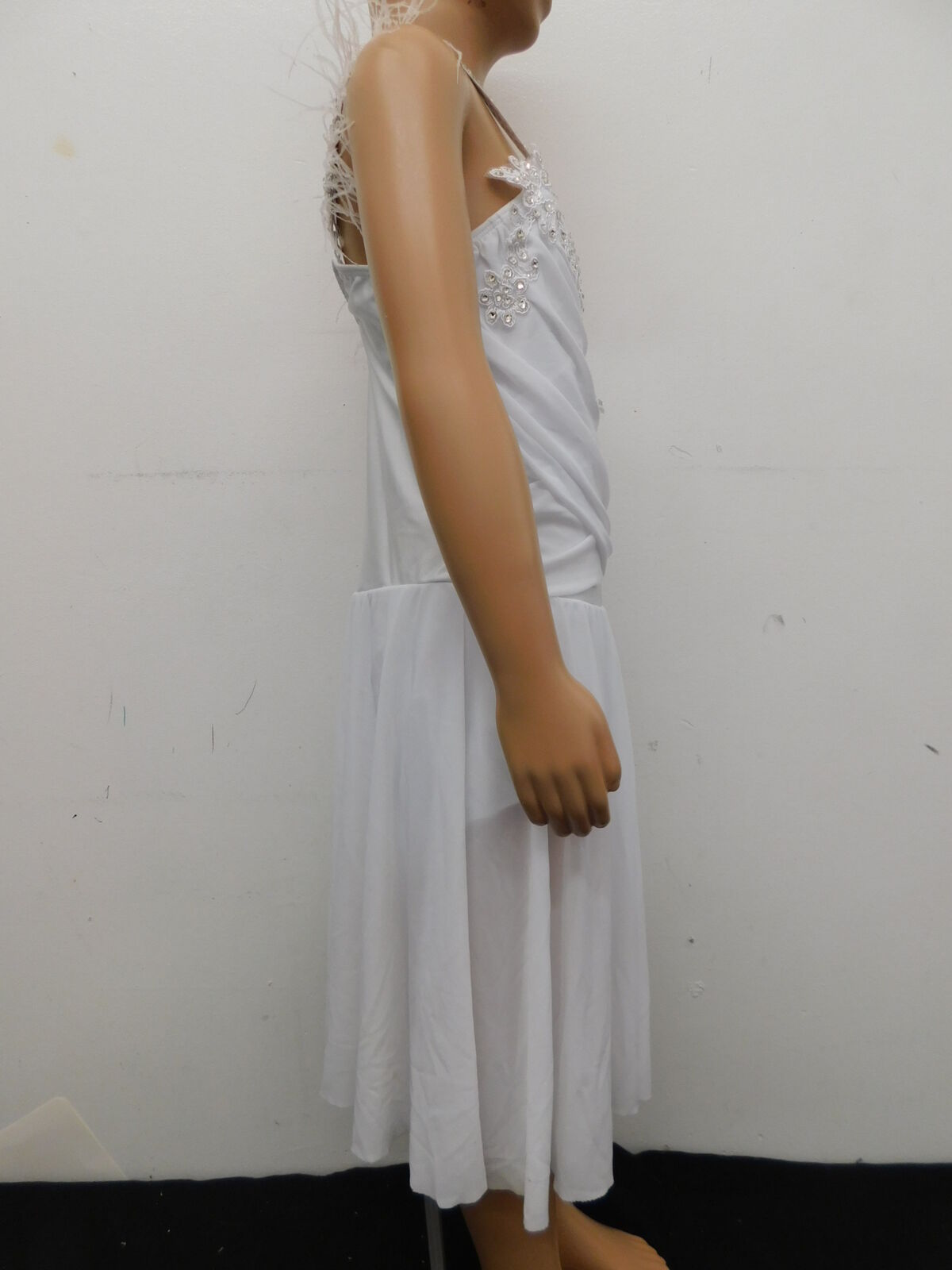 Pre-Owned Costume Revolution  RC22824 XL Child White Dress Lyrical Stone Applique