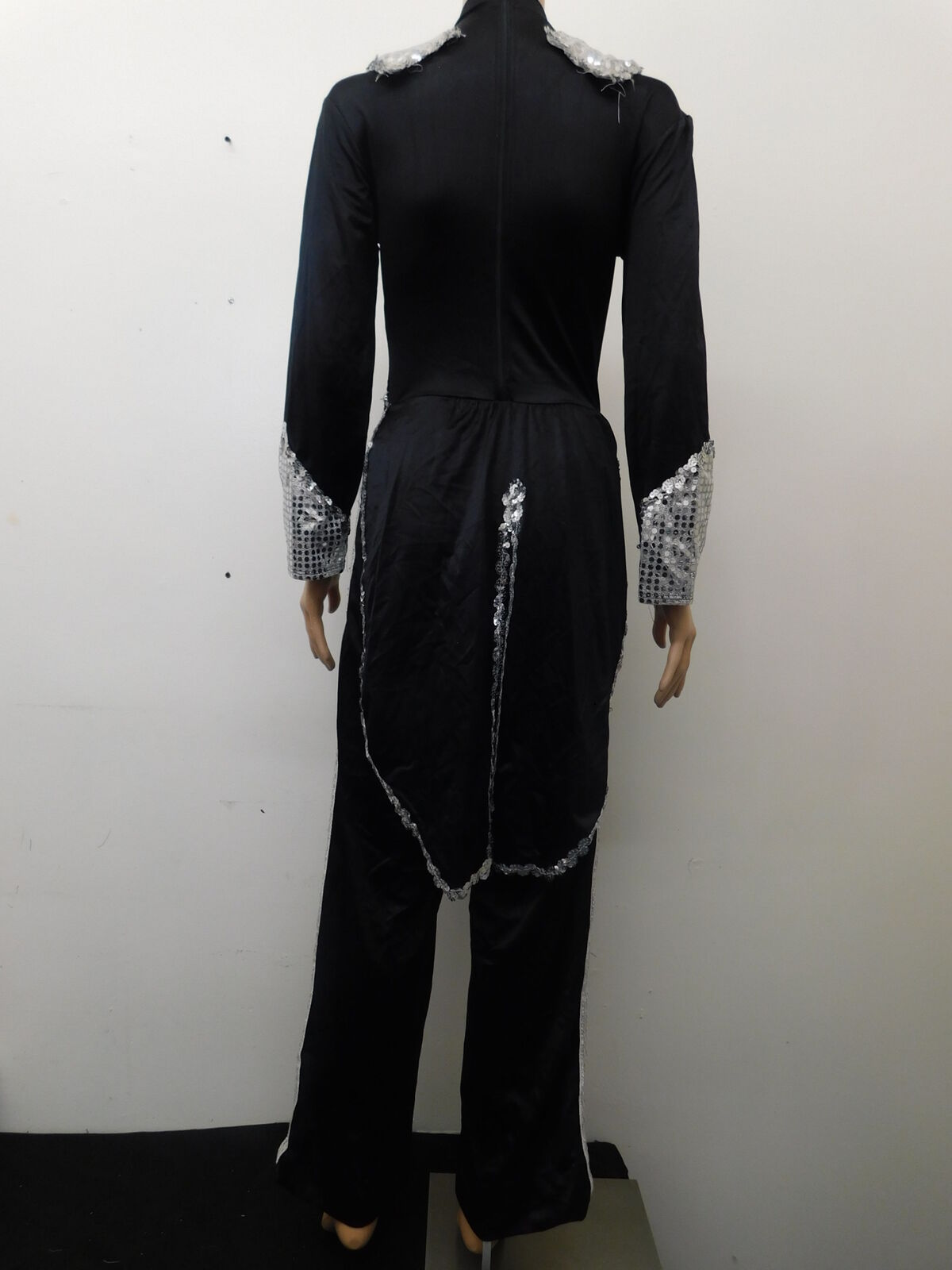 Pre-Owned Costume Unbranded   Medium Adult Black Tuxedo Jazz Sequin Gangster