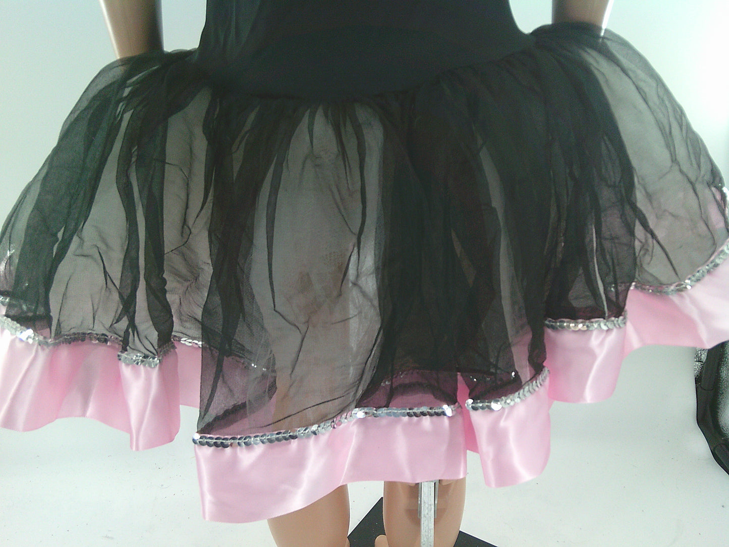Pre-Owned Costume Weissman  5184 Medium Child Pink Tutu Ballet YAGP  Sequin