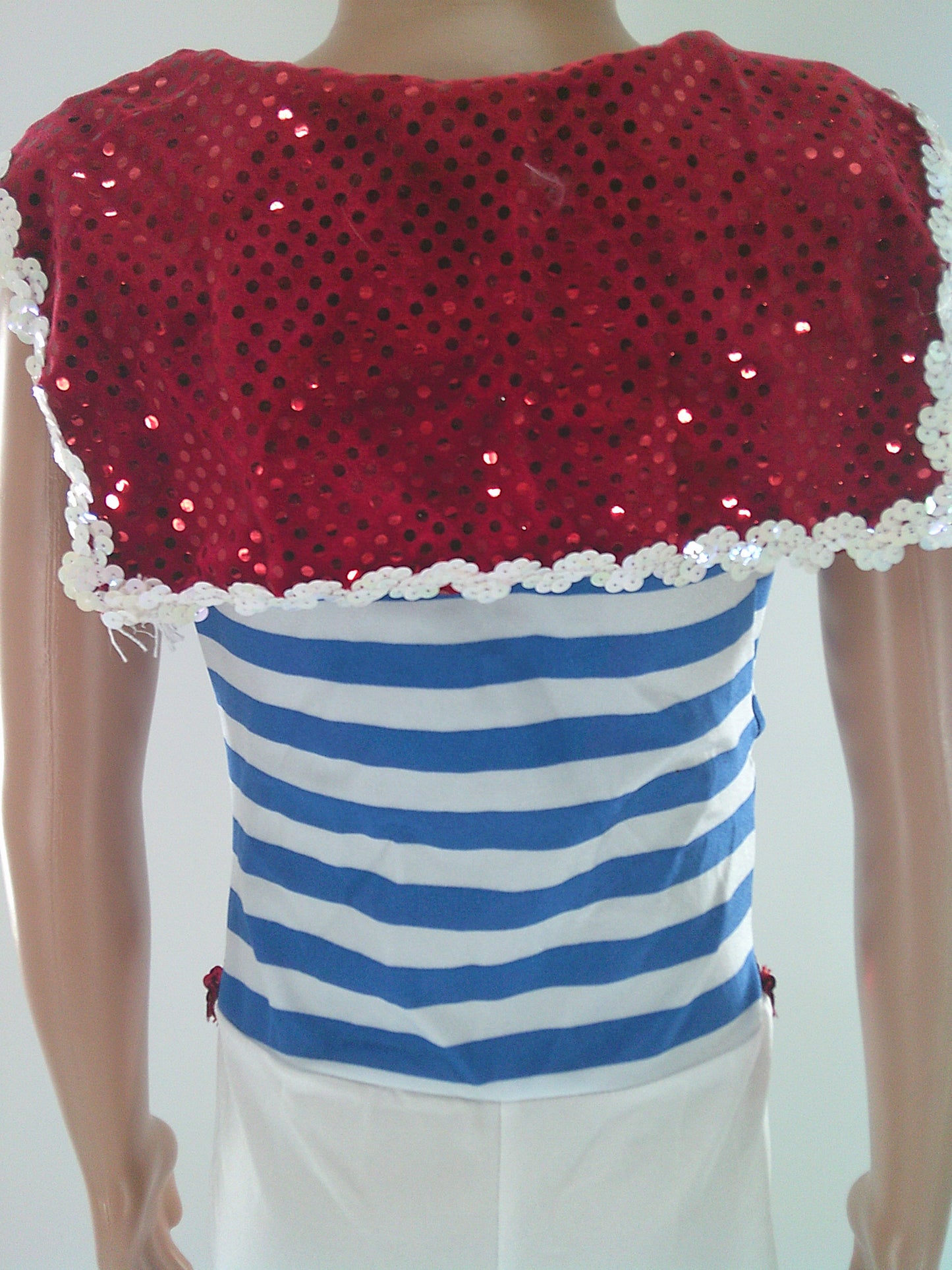 Pre-Owned Costume Dansco 548 Small Child Red Sailor Jazz Sequin