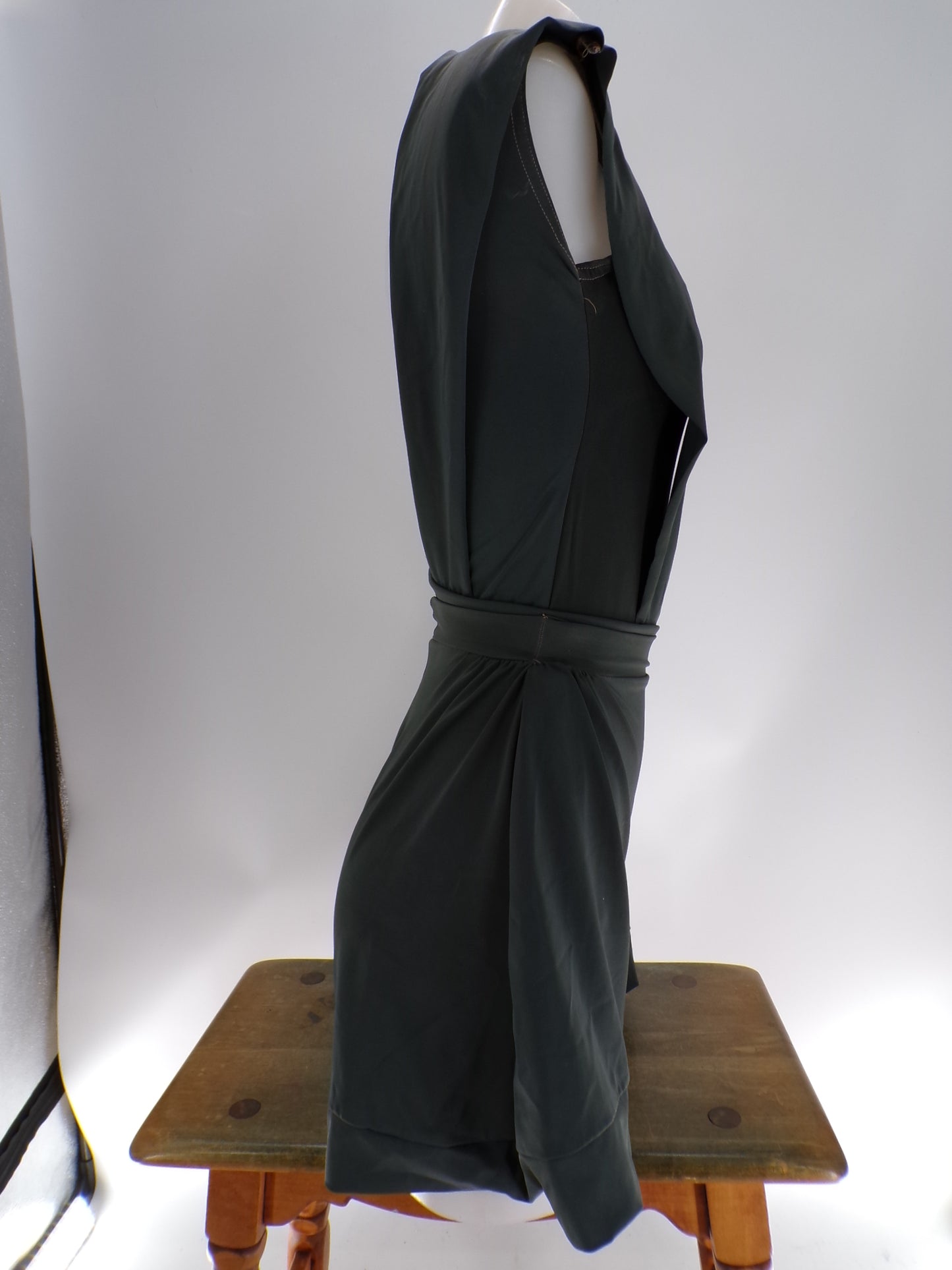 Pre-Owned Costume Kelle   Small Adult Gray  Jazz