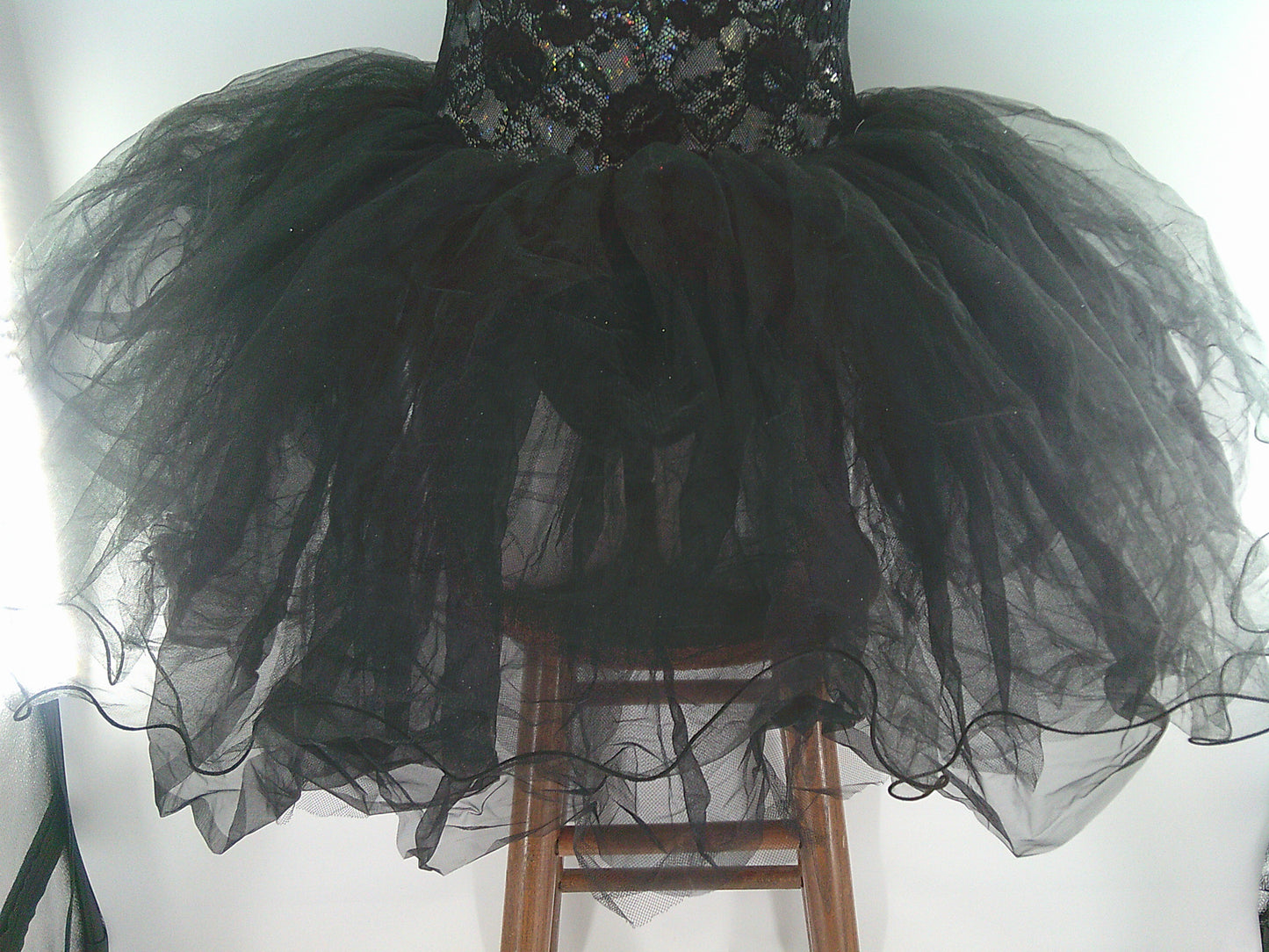 Pre-Owned Costume Curtain Call C240 Medium Adult Black Lace Ballet Rhinestones