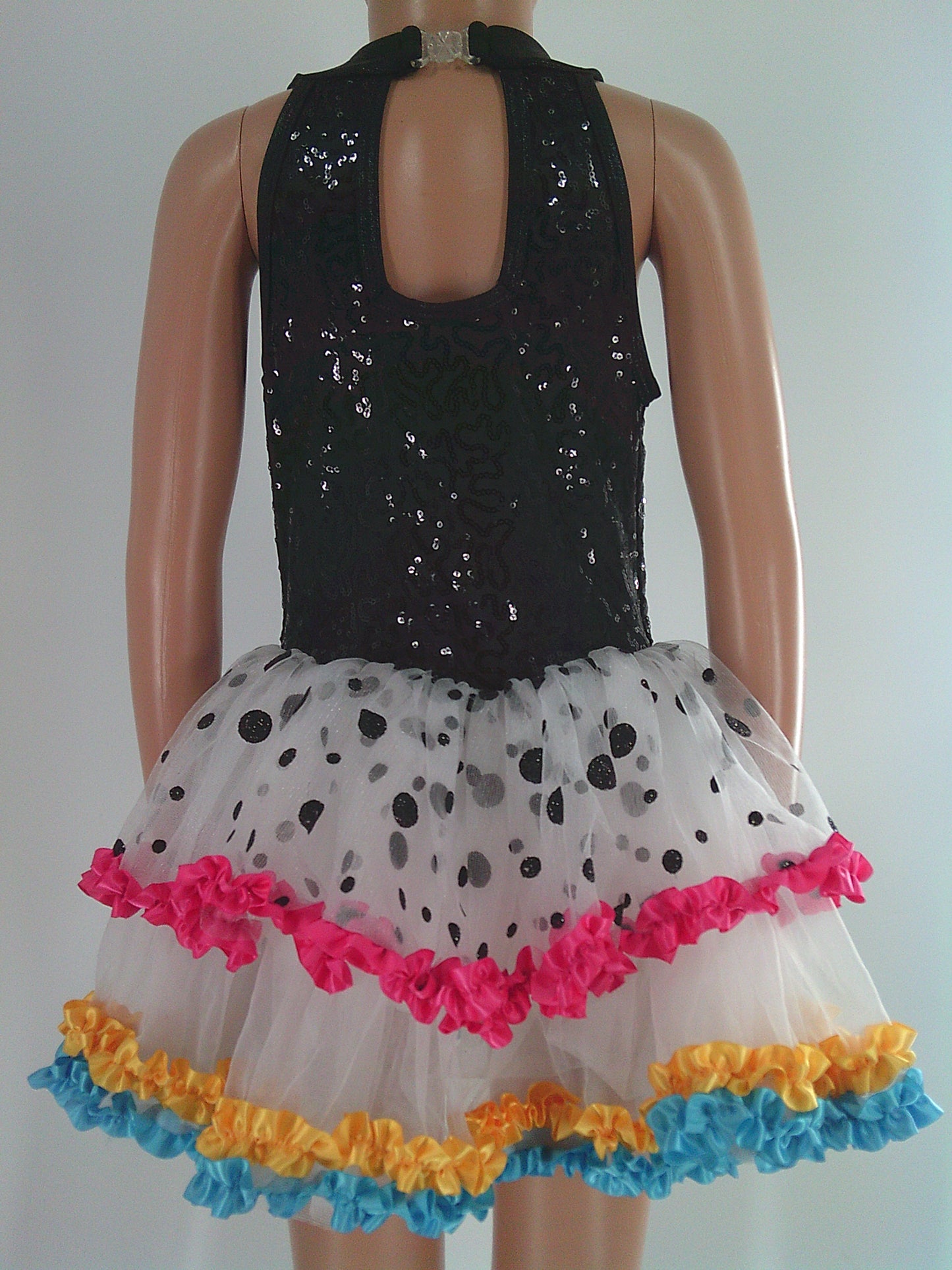 Pre-Owned Costume Curtain Call  E2173 Medium Child Black Tutu Jazz Tap Sequins