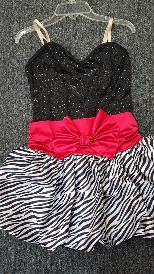 Pre-Owned Costume Weissman  6835 Large Child Red Dress Jazz Sequin