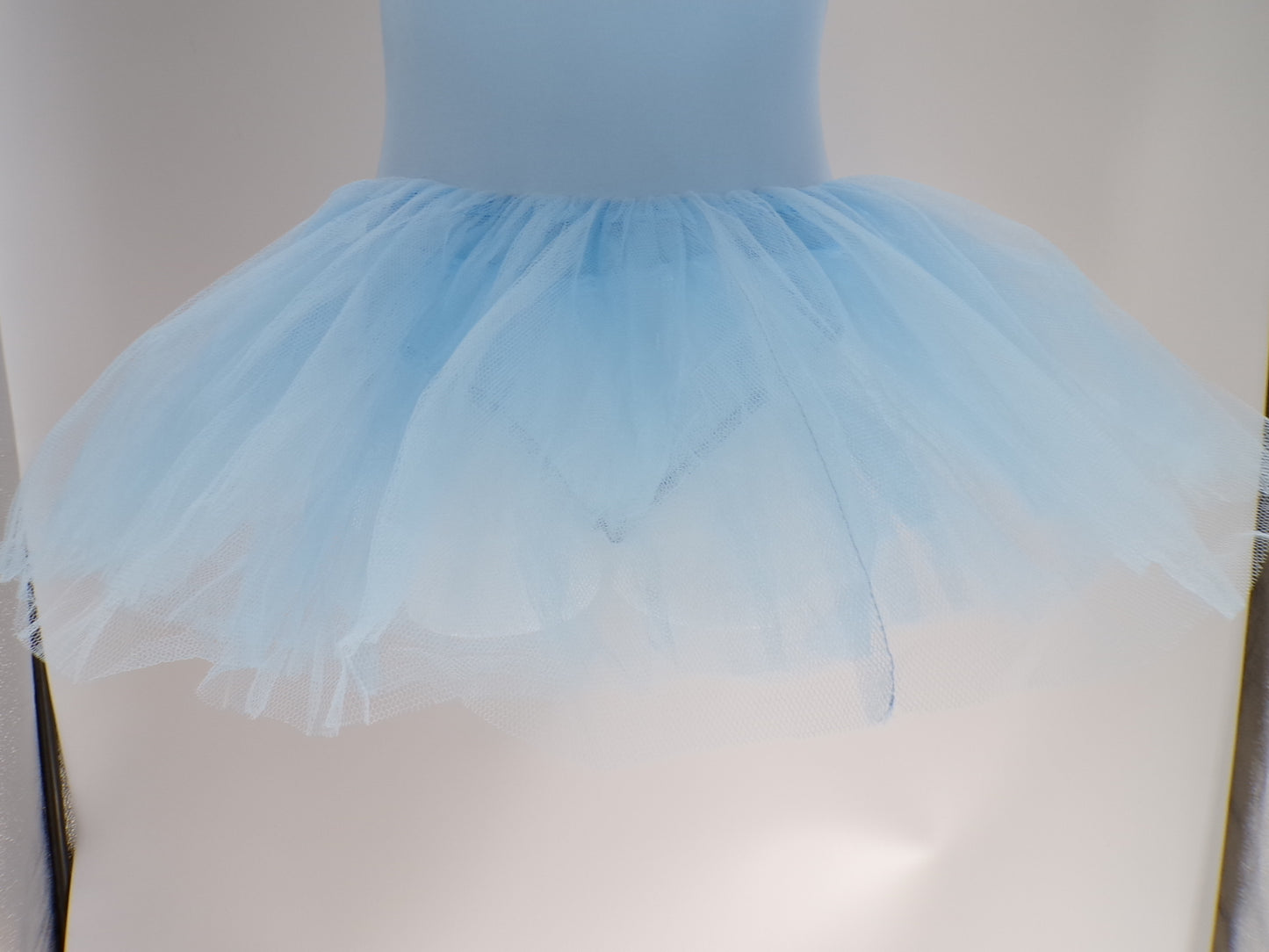 Pre-Owned Costume Natalie   XL Child Lt Blue  Ballet