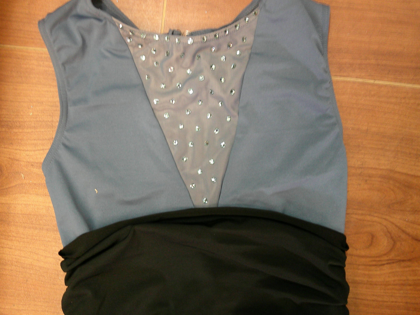 Pre-Owned Costume Weissman  14350 Small Adult Slate Blue  Contemporary Rhinestones