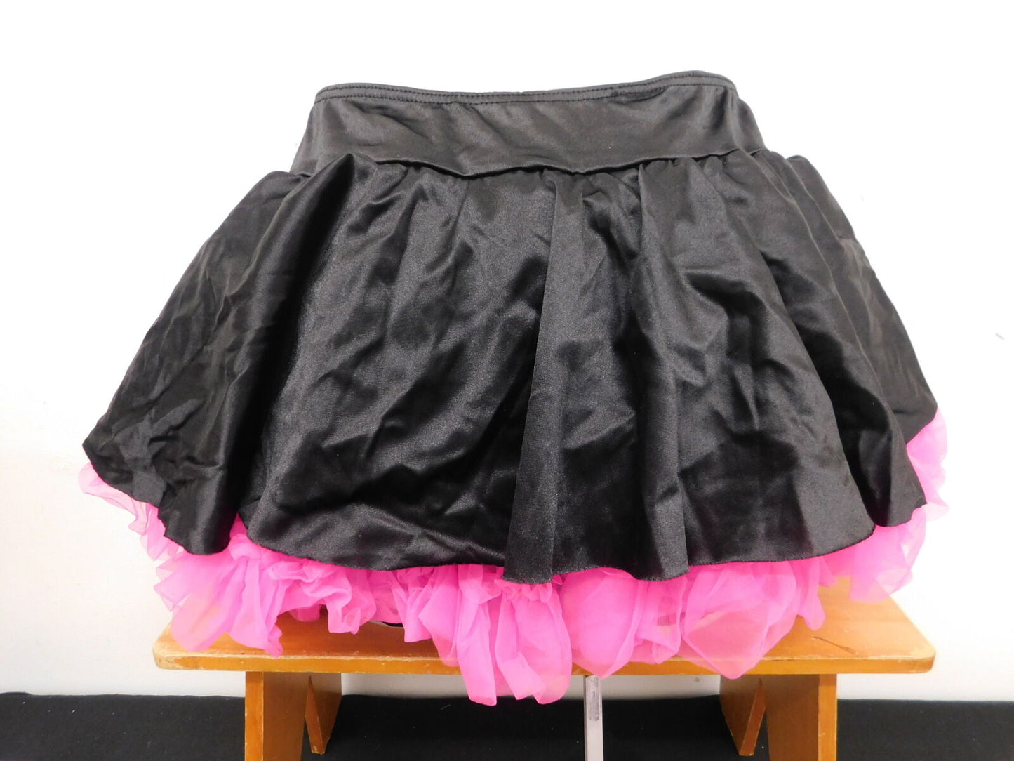 Pre-Owned Costume Skirt Balera  32-6474 XL Child Hot Pink  Jazz Tap