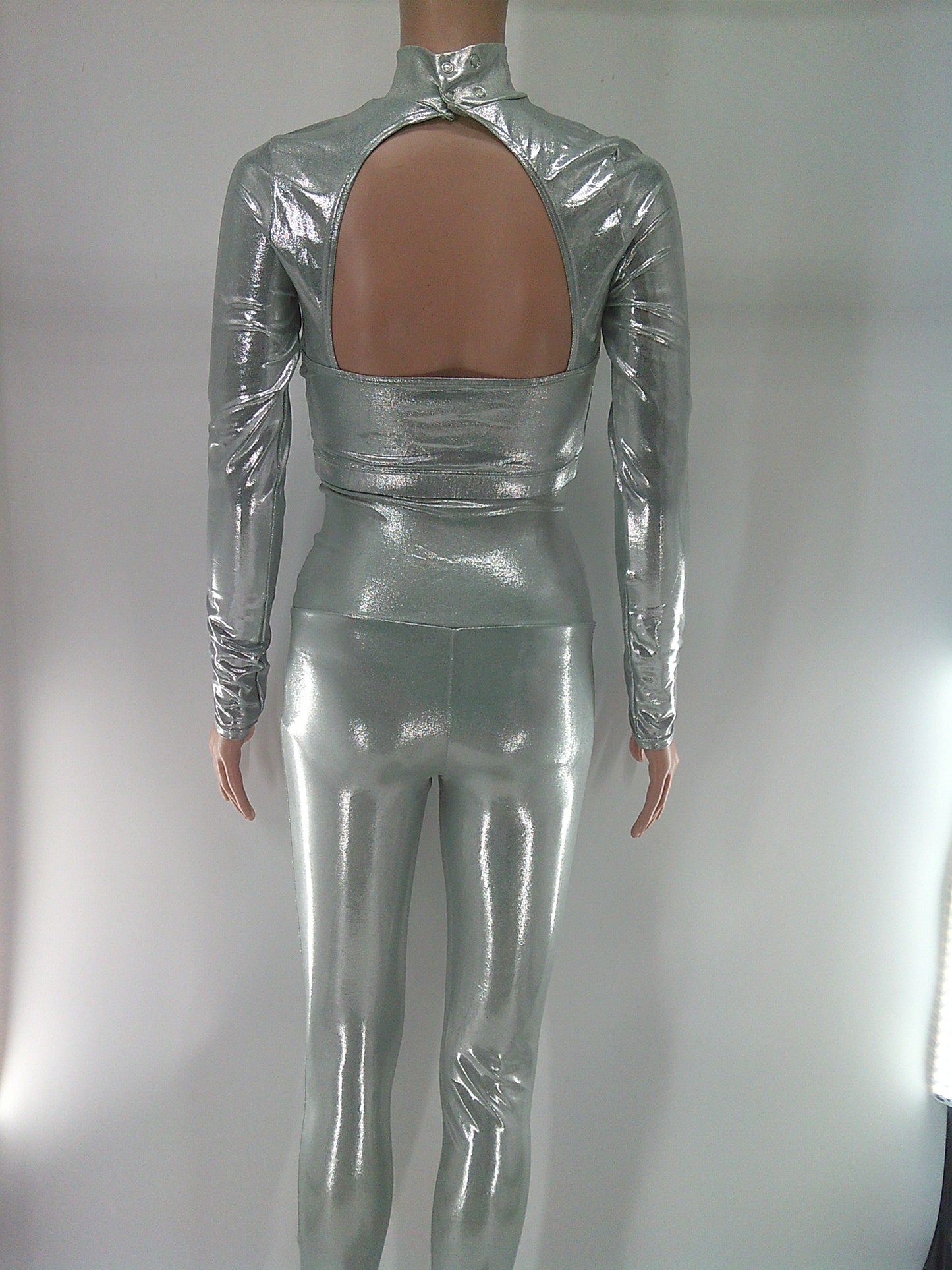 Pre-Owned Costume Balera  ML12486 Small Adult Silver 2 pc Jazz Tap Metallic Tin Man