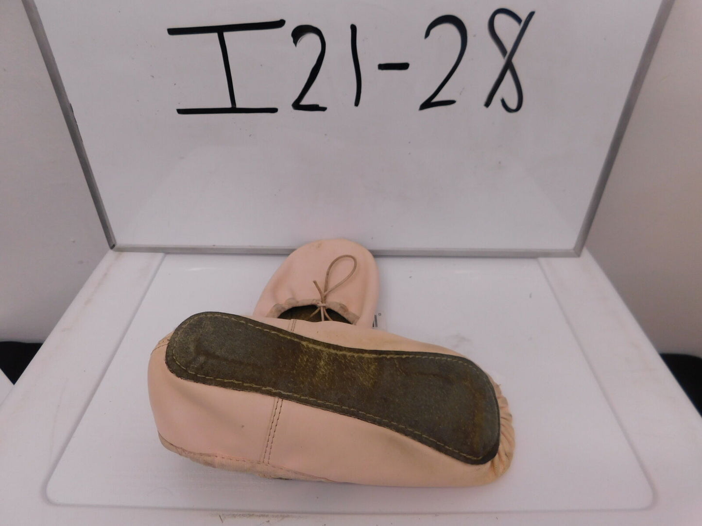 Pre-Owned Ballet Shoes Freestyle Big Kid 2M  Leather  Full Sole