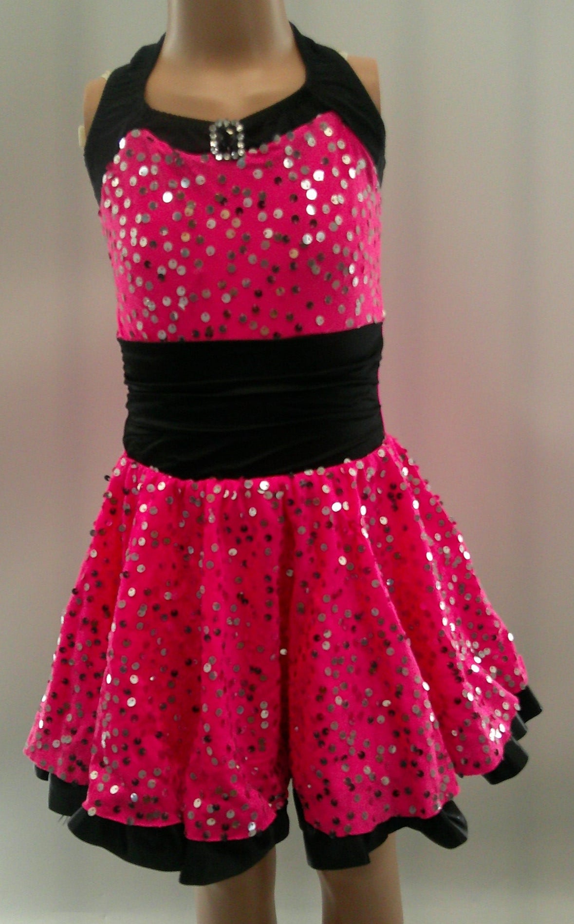 Pre-Owned Costume Medium Child Pink Costume Gallery 17316 Jazz Tap Clogging Musical Theater Sequin Dress Bow