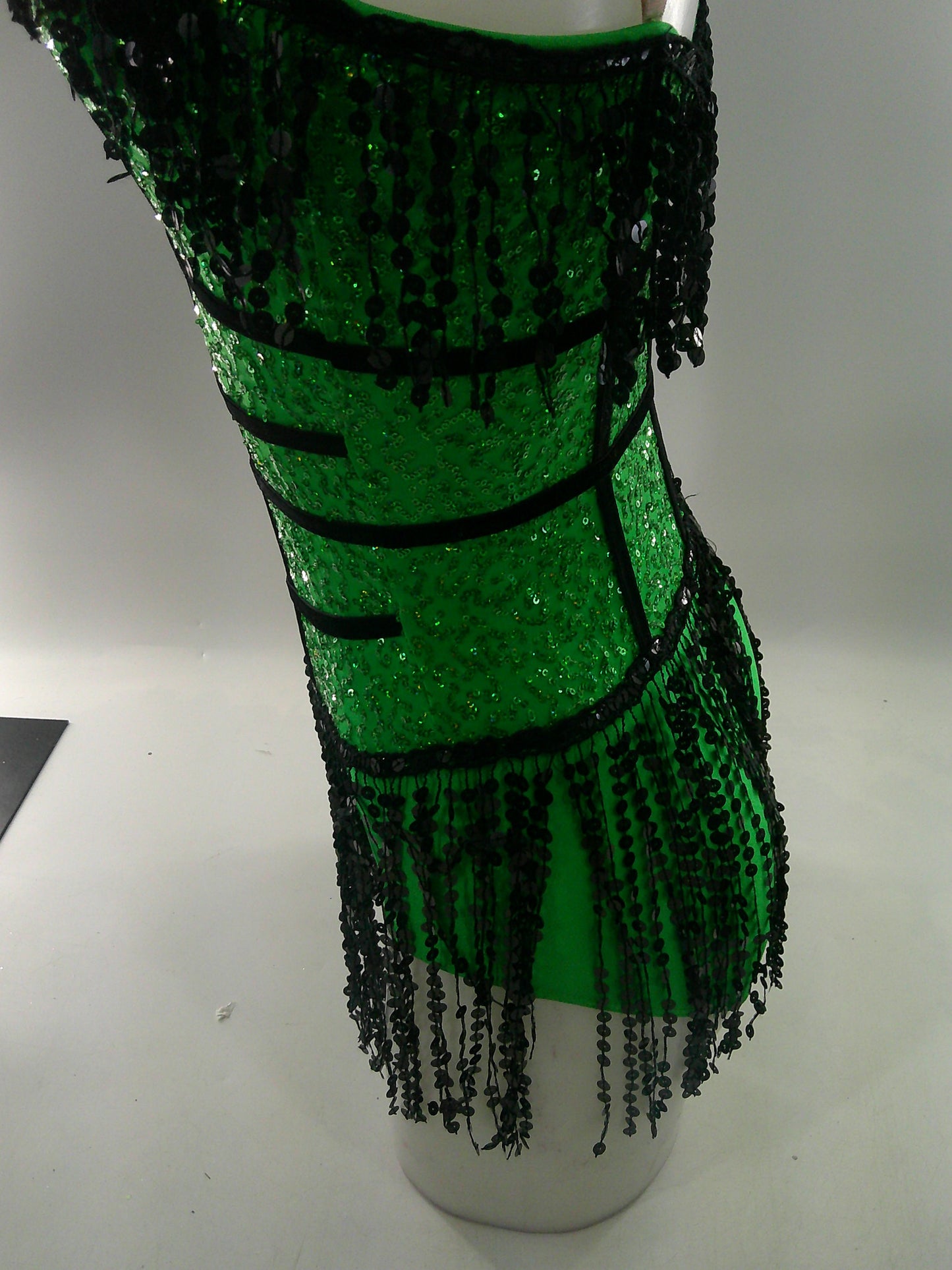 Pre-Owned Costume Small Adult Green A Wish Come True V1850 Jazz Tap Musical Theater Clogging Fringe Sequin
