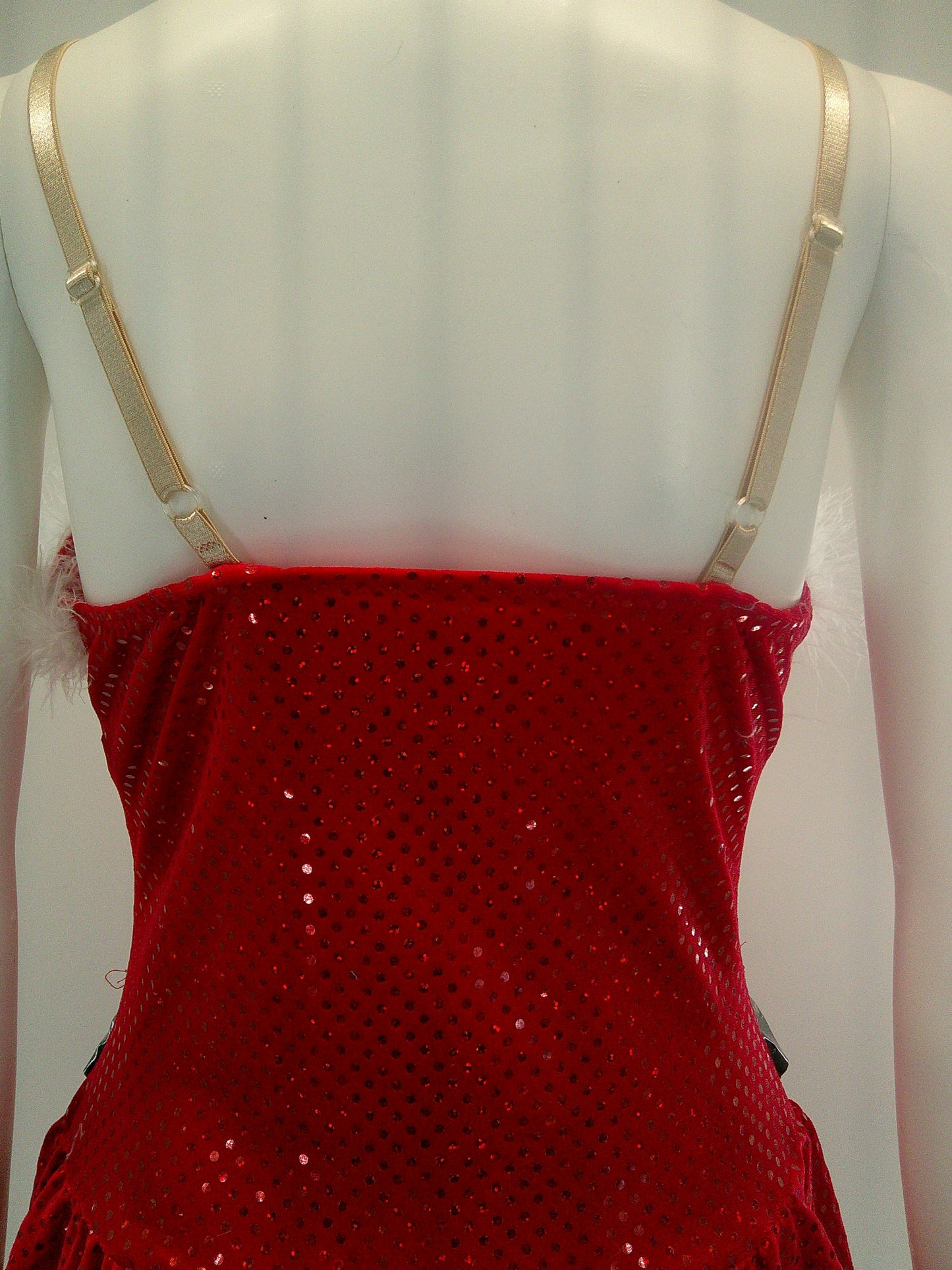 Pre-Owned Costume Jazz Medium Adult Red Curtain Call Dress Feathers Holiday Tap Musical Theater