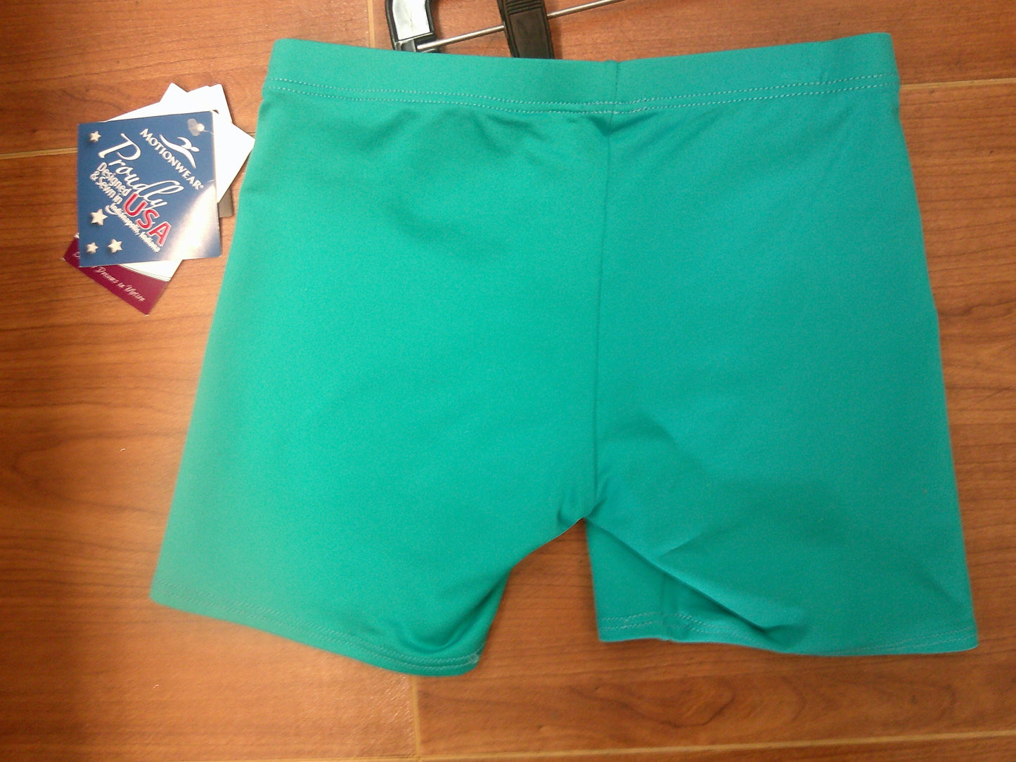 New Shorts Motionwear 7084-Low Rise Shorts