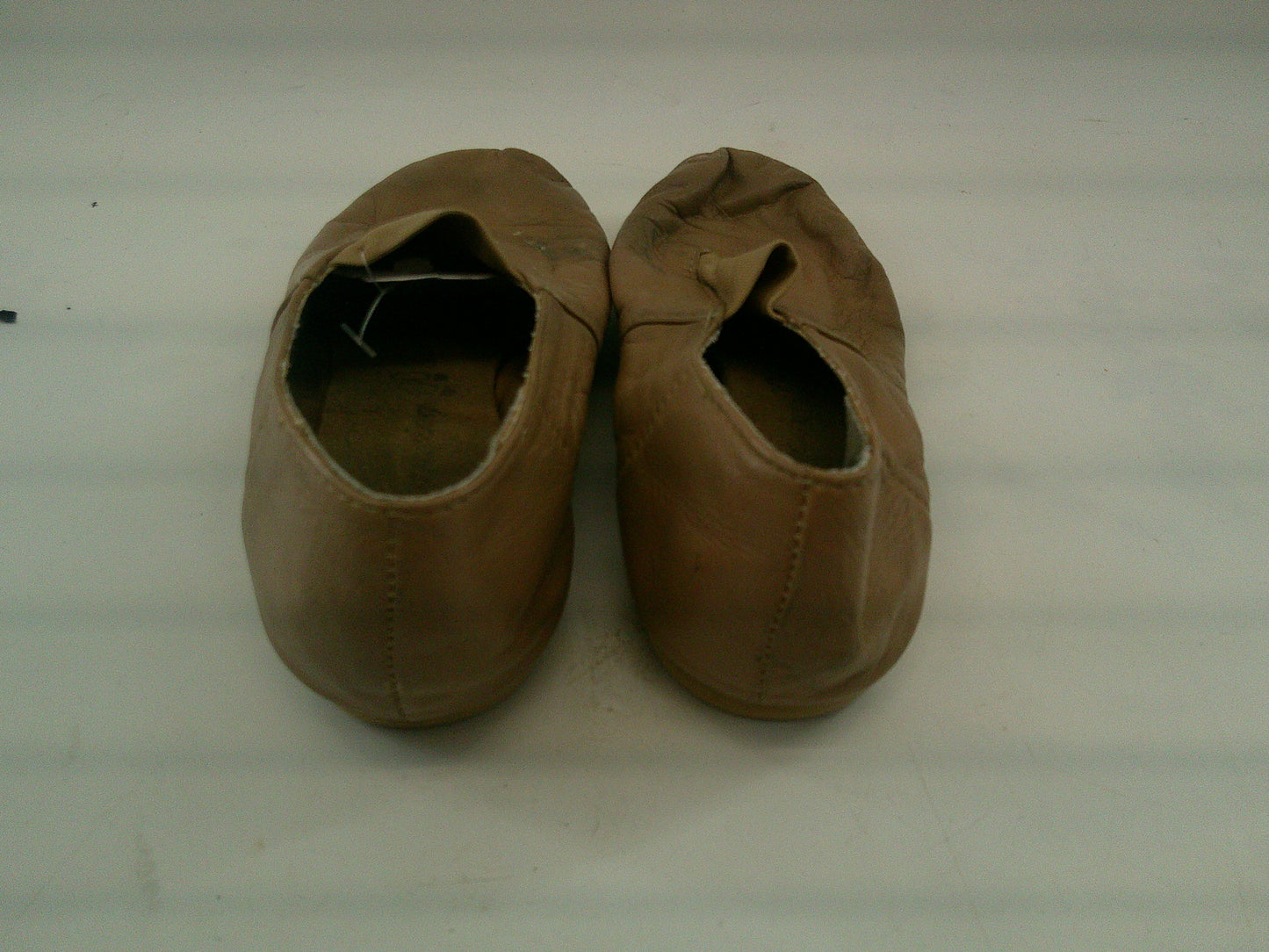 Pre-Owned Jazz Shoes Dancing Fair Big Kid 4M Top Elastic Leather Slip On