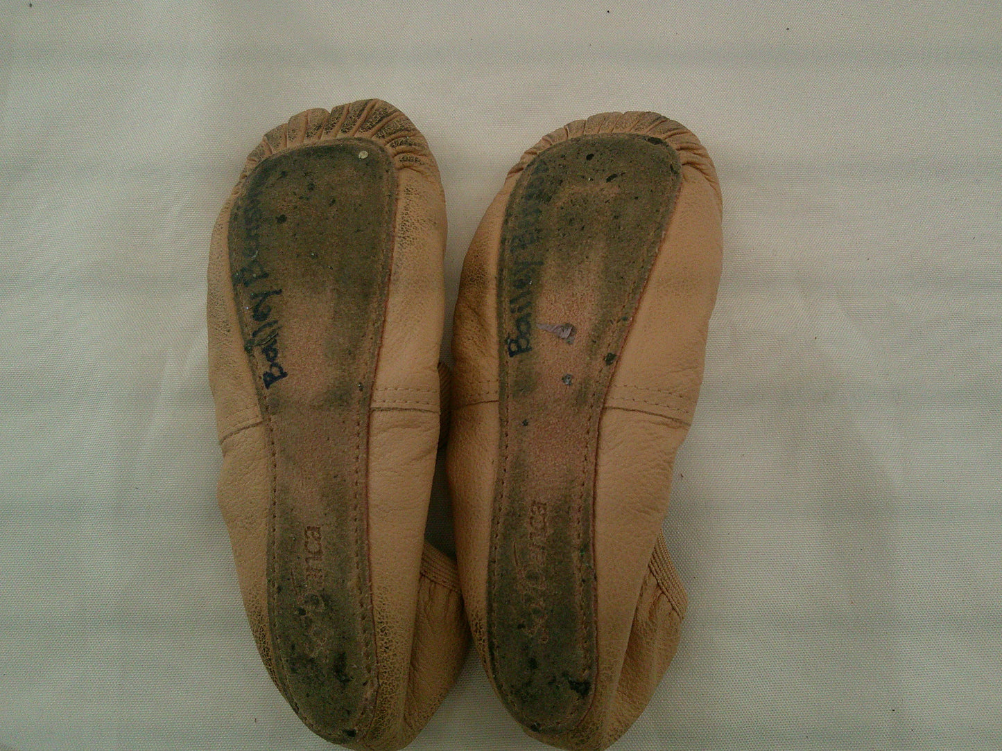 Pre-Owned Ballet Shoes SoDanca Big Kid 1C Pull On Leather Single Strap Full Sole