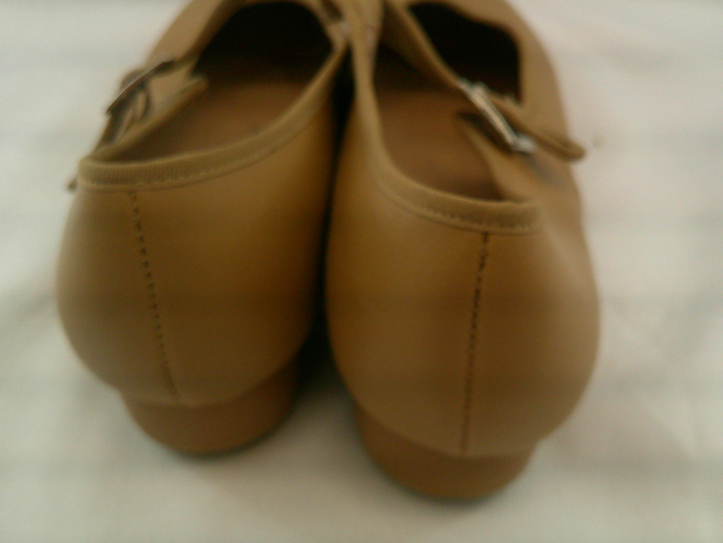 Pre-Owned Tap Shoes Capezio Adult 8M Tan Mary Jane Buckles