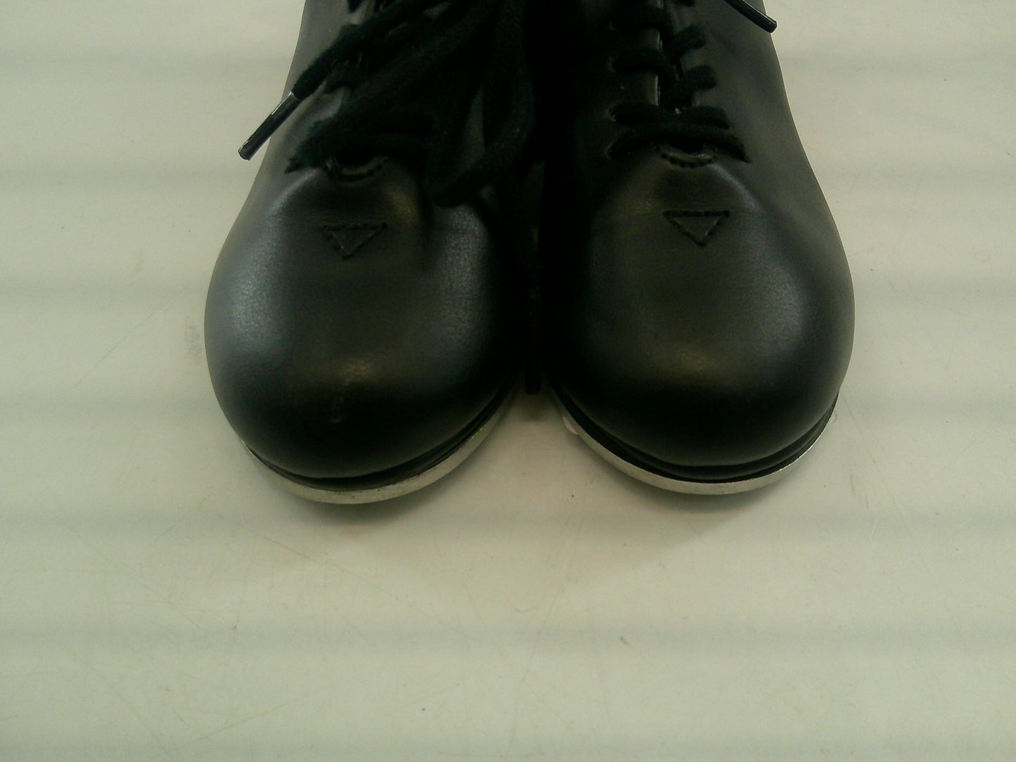 Dance Tap Shoes11M Kid Capezio 443 Student Lace Up Black Musical Theater (Copy)