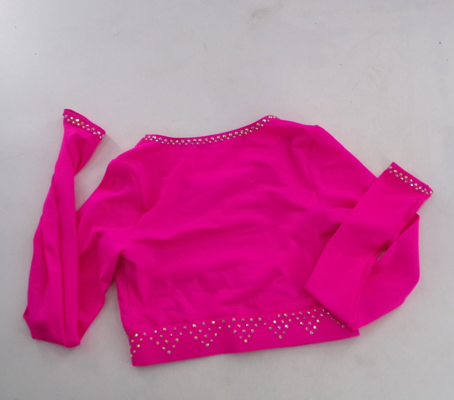 Pre-Owned Costume Crop Top Medium Adult Hot pink Long Sleeve lots of Stones