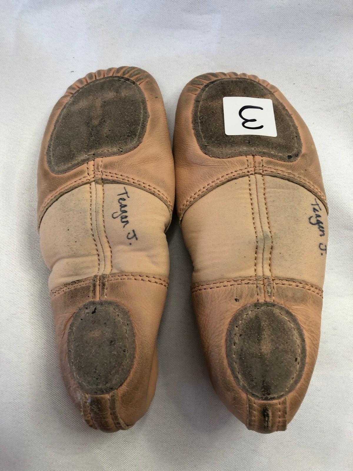Pre-Owned Ballet Shoes Revolution 150 Pink Child 3M Leather Split Sole Stretch