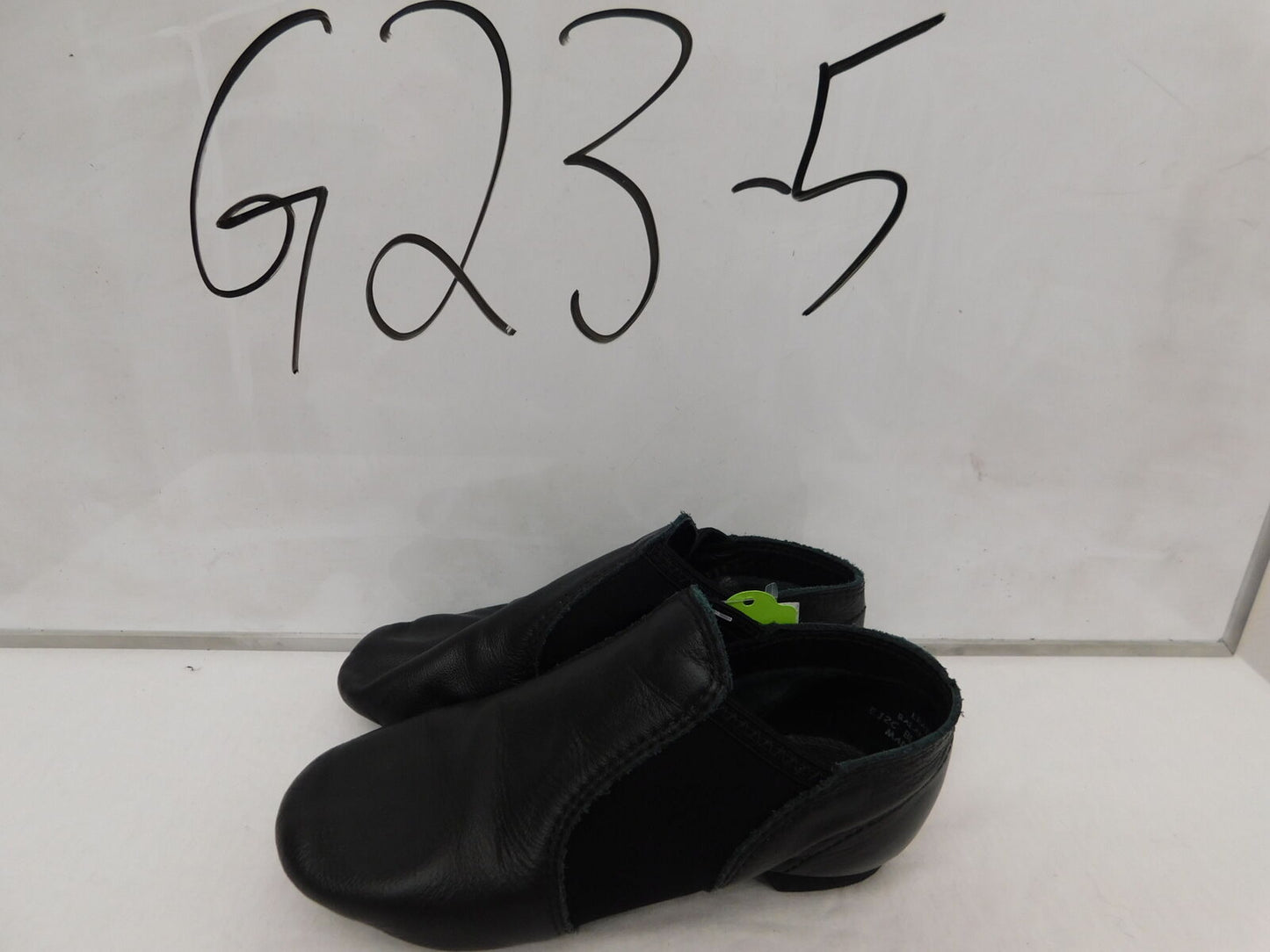 Pre-Owned Jazz Shoes Capezio Little Kid 12.5M  Leather Slip On