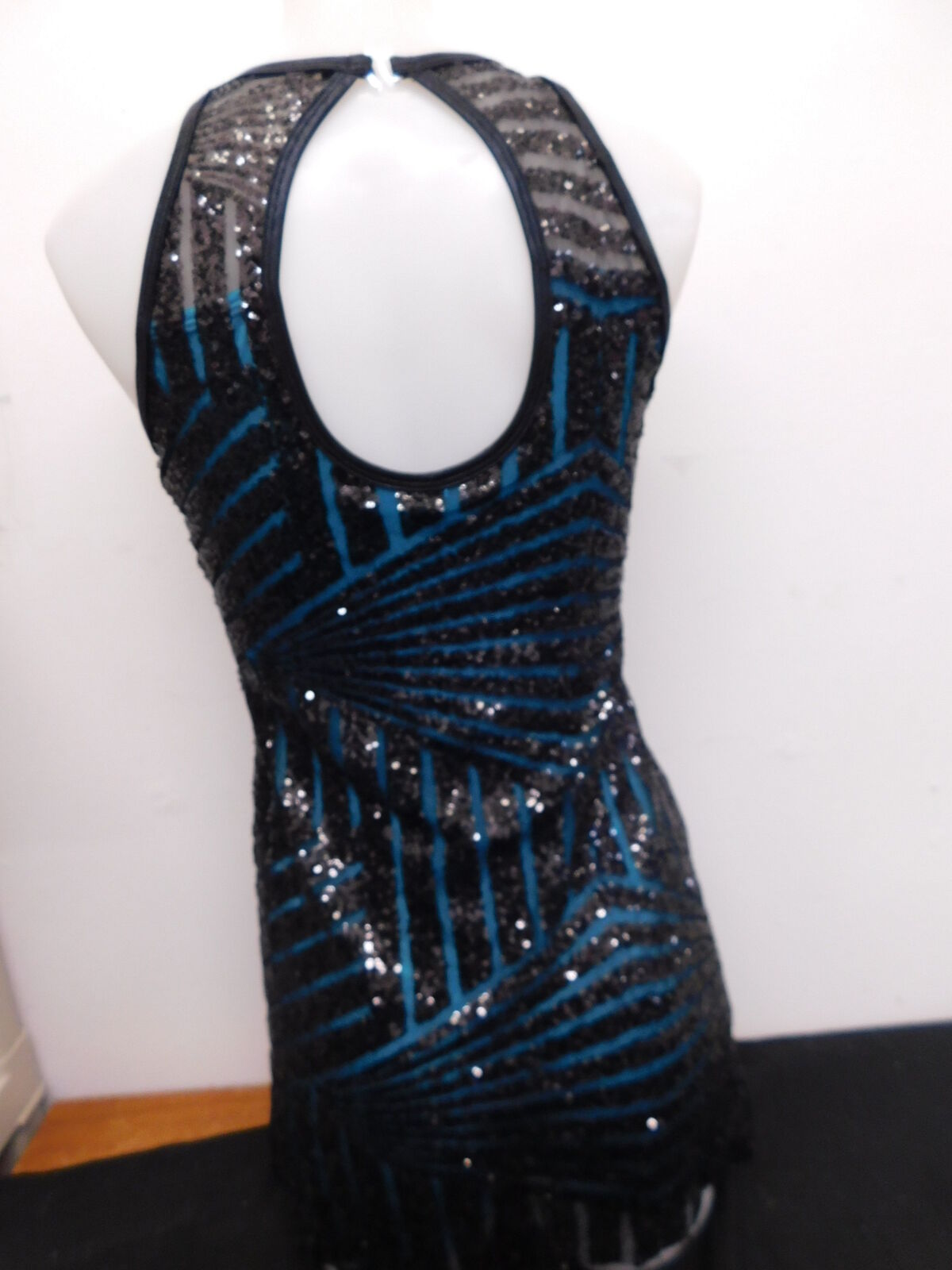 Pre-Owned Costume Curtain Call J5246 Medium Adult Turquoise Jazz Lyrical Sparkle Dress