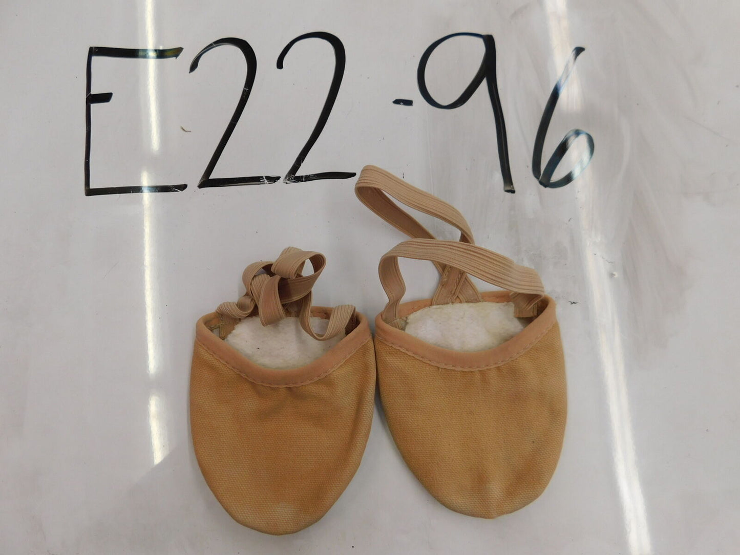 Pre-Owned Contemporary Shoes Bloch Little Kids Canvas