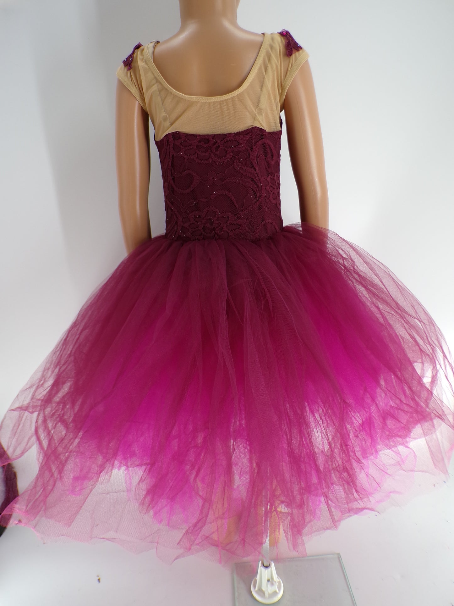 Pre-Owned Costume Gallery  20514 Medium Child Burgundy  Ballet