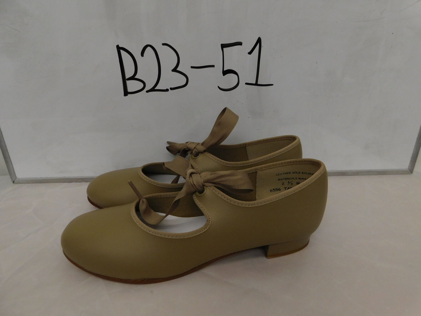 Pre-Owned Tap Shoes Barbette Big Kid 2.5M Tyette Leather