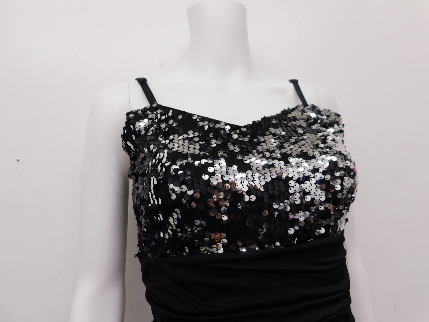 Pre-Owned Costume Gallery 16611 Small Adult Jazz