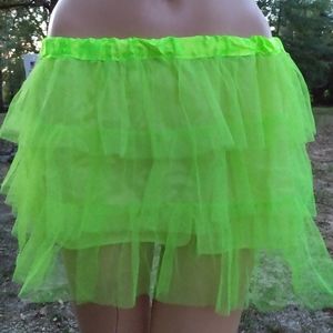 Pre-Owned Tutu Claire's   Medium Child Neon  Ballet