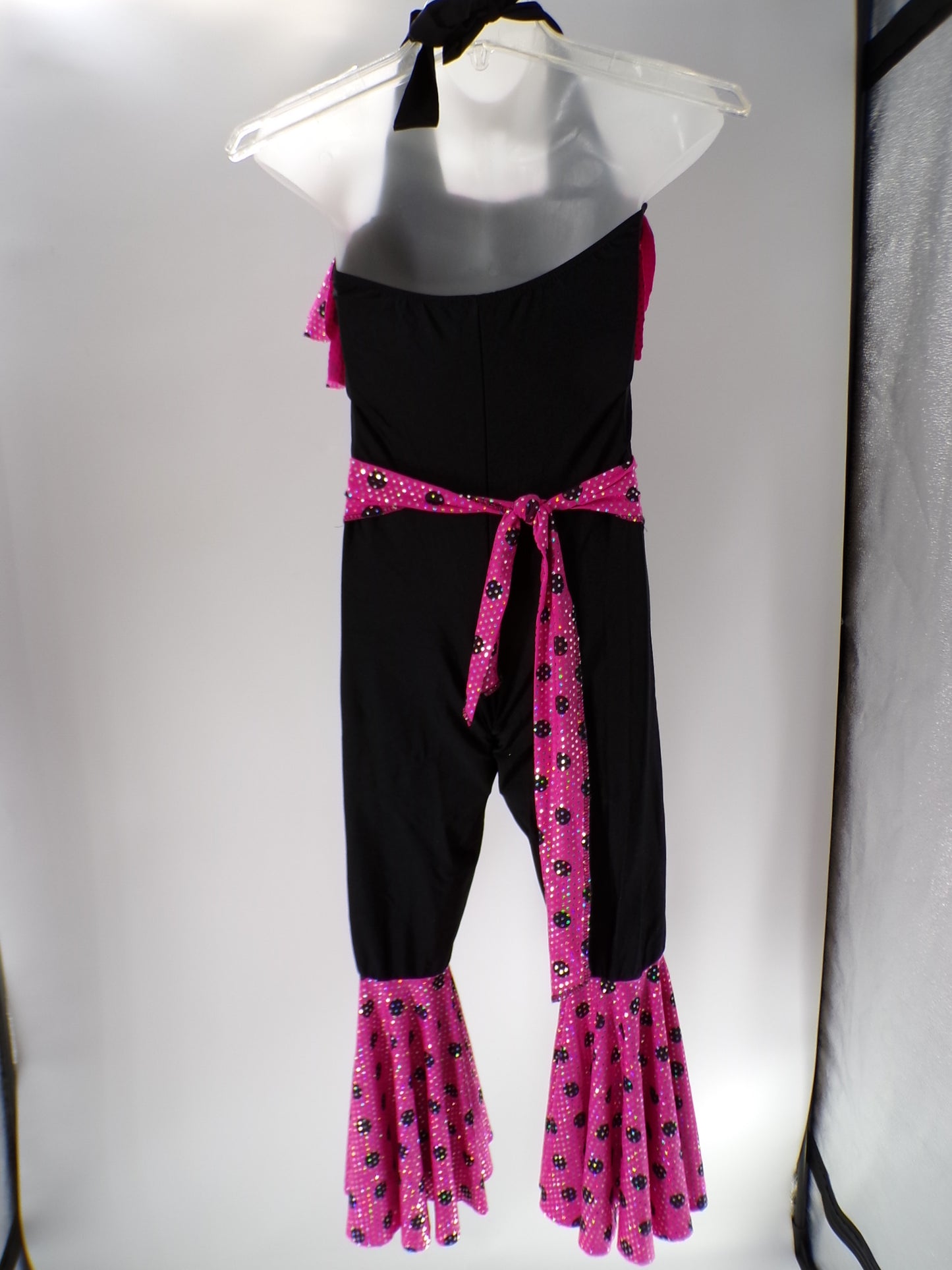 Pre-Owned Costume Leo's   Medium Child Pink Jumpsuit Jazz Sequin Disco