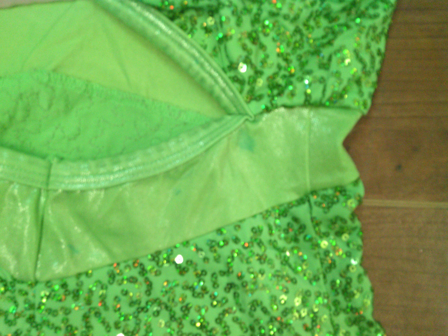 Pre-Owned Costume Top Wish Come True  11536 Large Child Lime Green  Jazz Tap Sequin