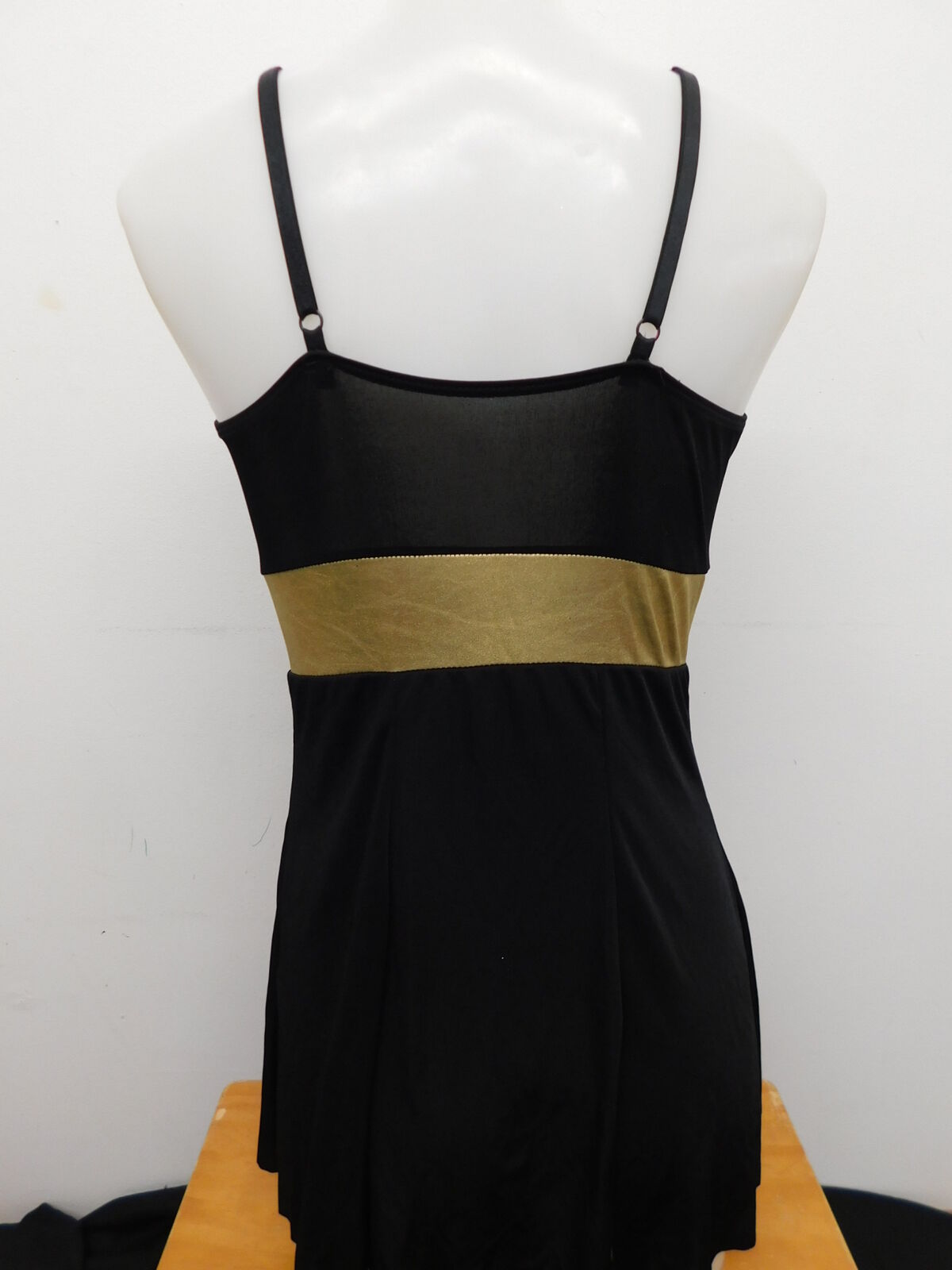 Pre-Owned Costume Dansco Medium Adult Gold Jazz