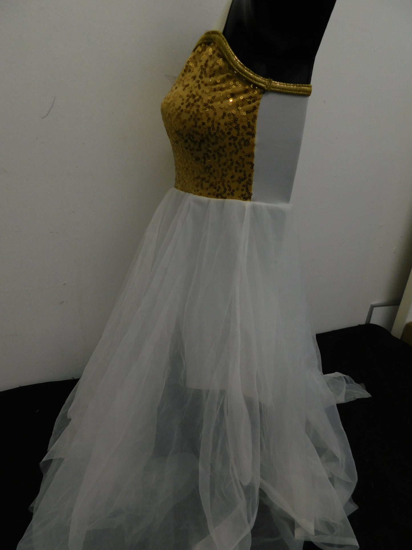 Pre-Owned Costume Unbranded Large Child Gold Lyrical