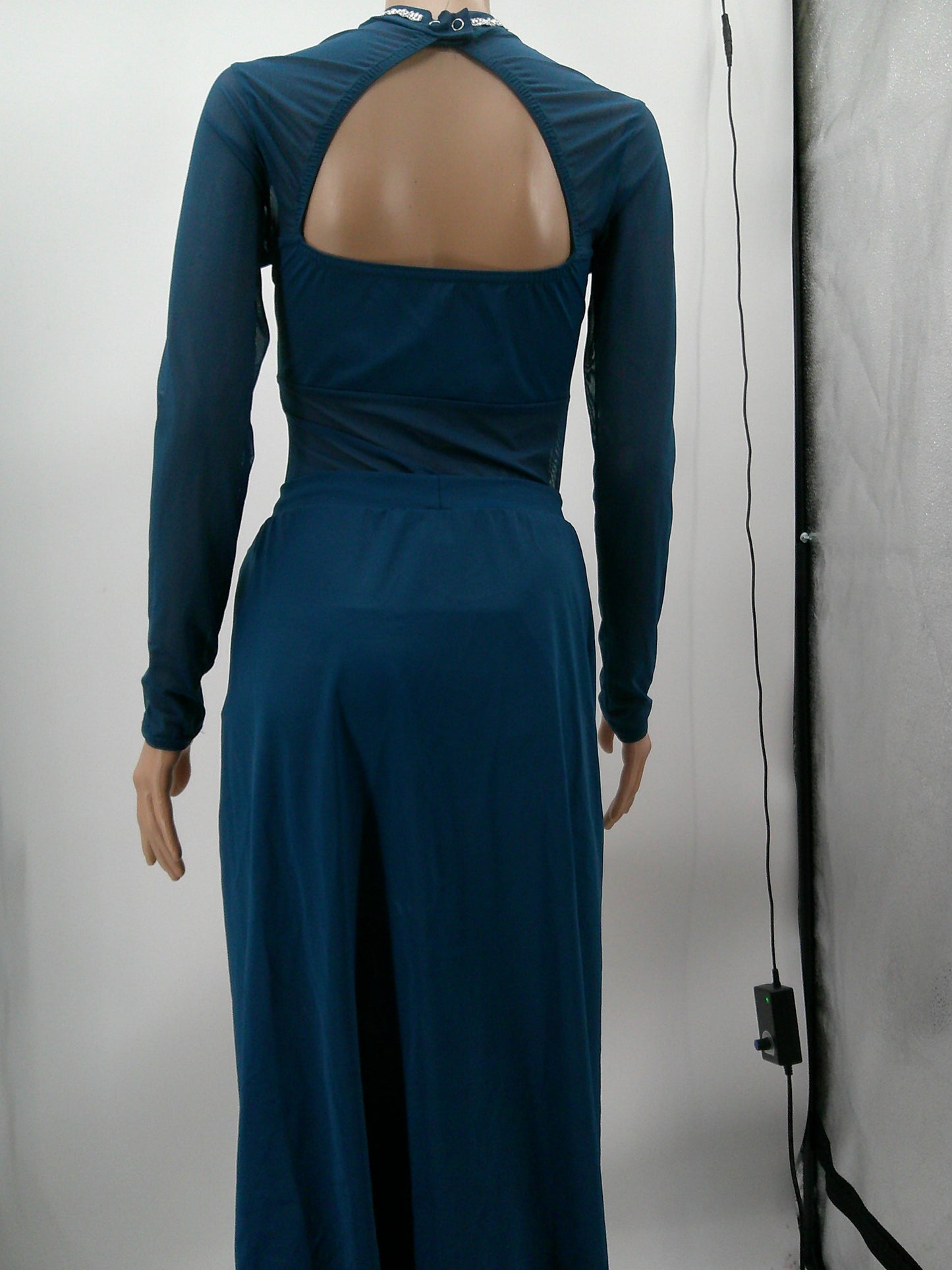 Pre-Owned Costume Kelle  5360/4325 Medium Adult Teal 2 pc Lyrical Rhinestone