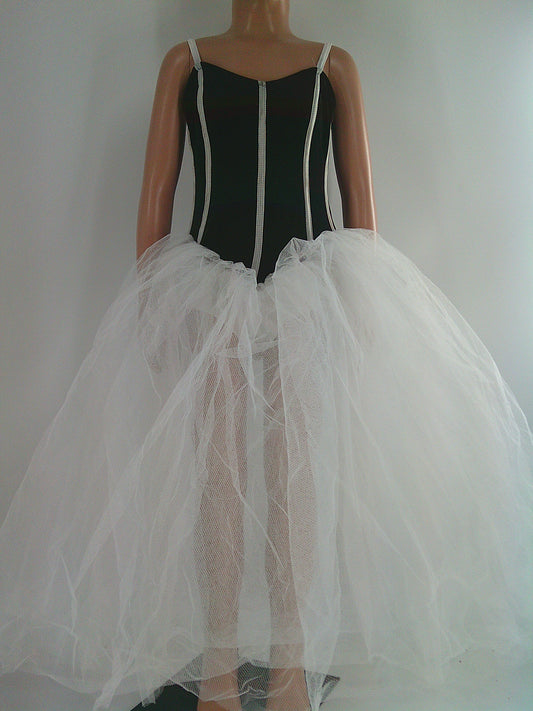 Pre-Owned Costume Curtain Call C6597 Medium Child Black Tutu Ballet