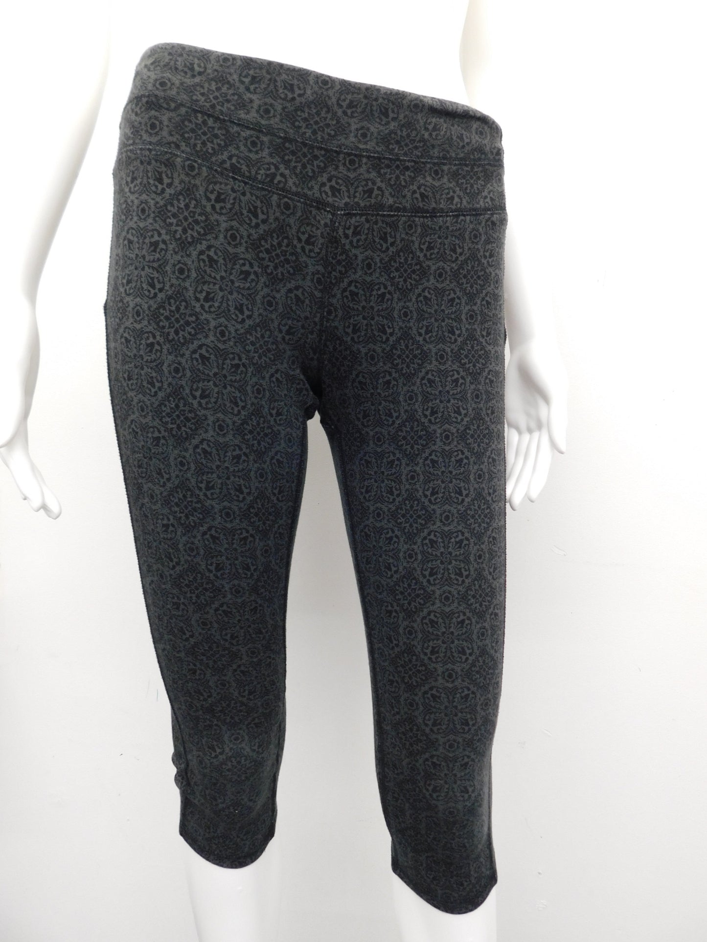 Pre-Owned Leggings Unbranded XS Adult Black Jazz