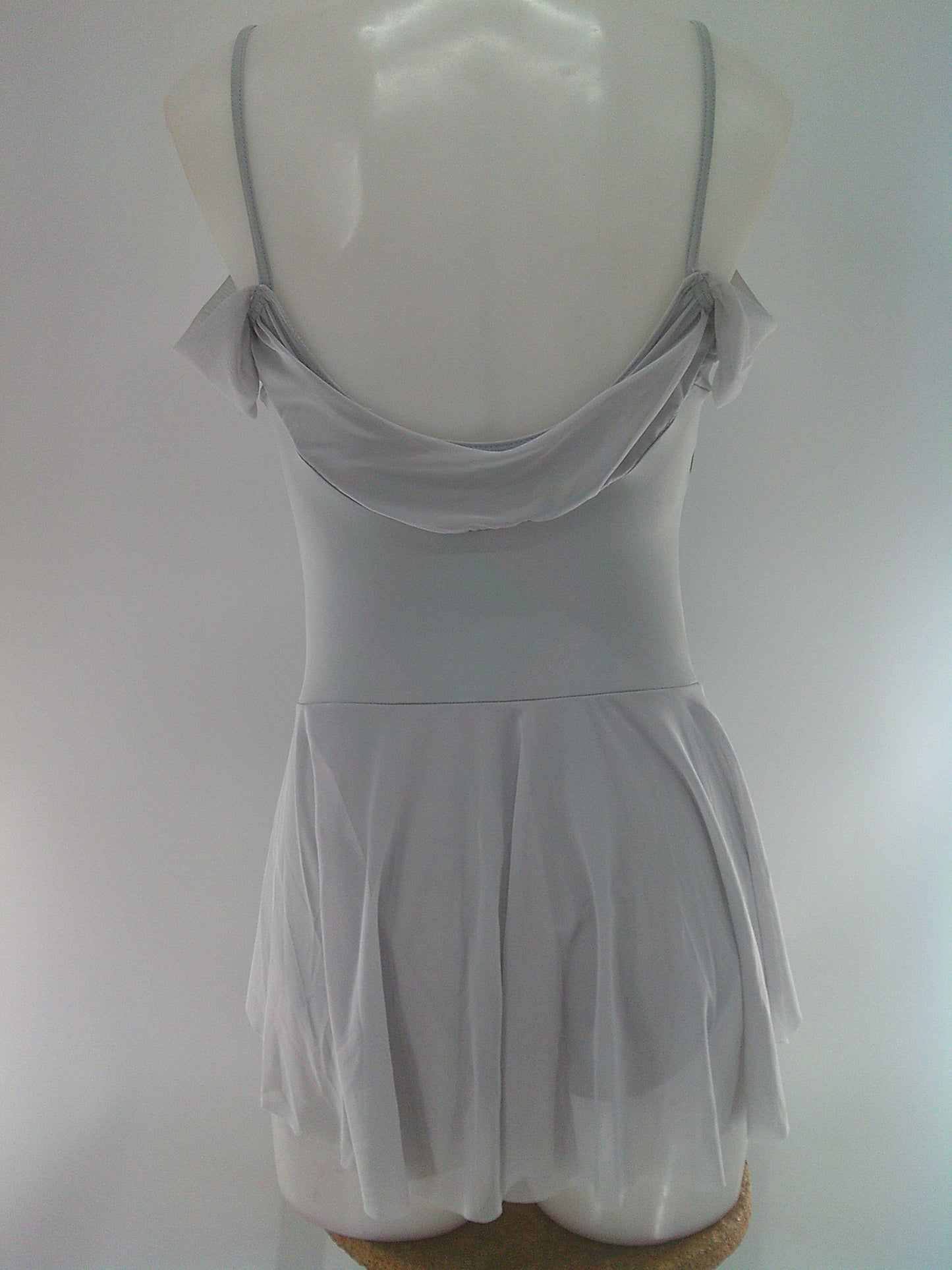 Pre-Owned Costume Weissman D10690 Large Adult Gray Lyrical