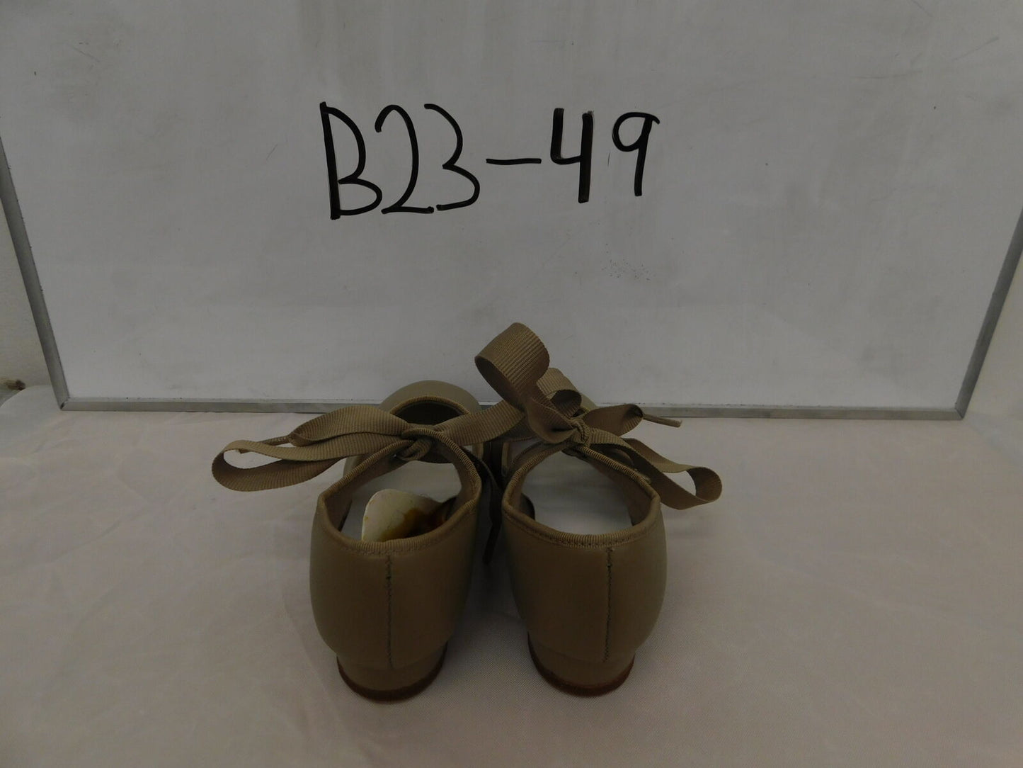 Pre-Owned Tap Shoes Barbette Toddler 10M Tyette Leather Ribbon or Elastic Student